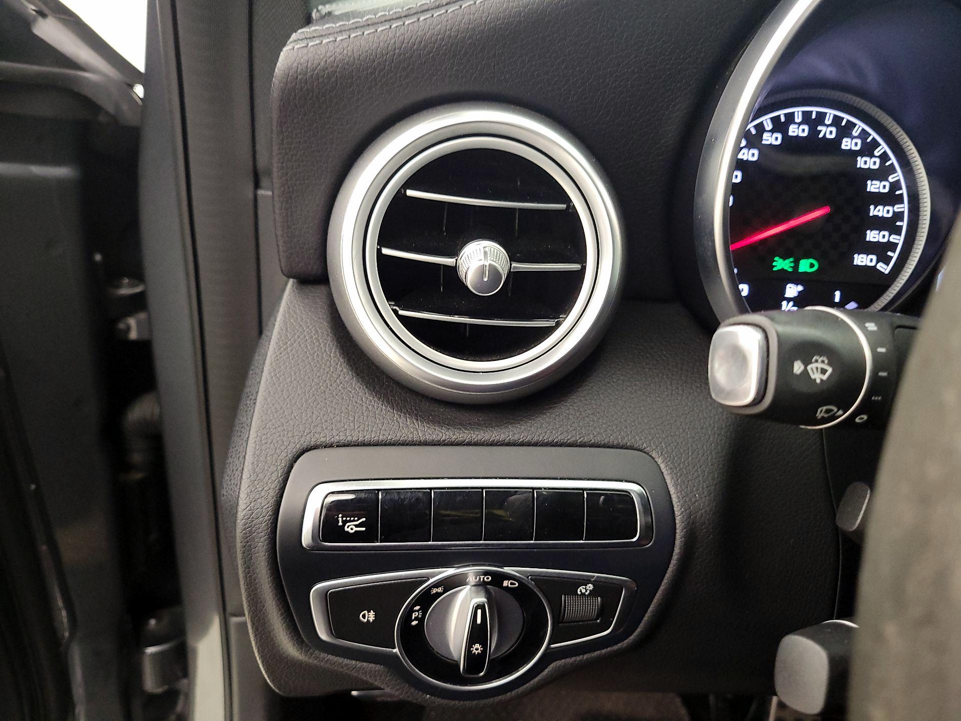 Thumbnail: 2017 Mercedes-Benz C-Class - 13