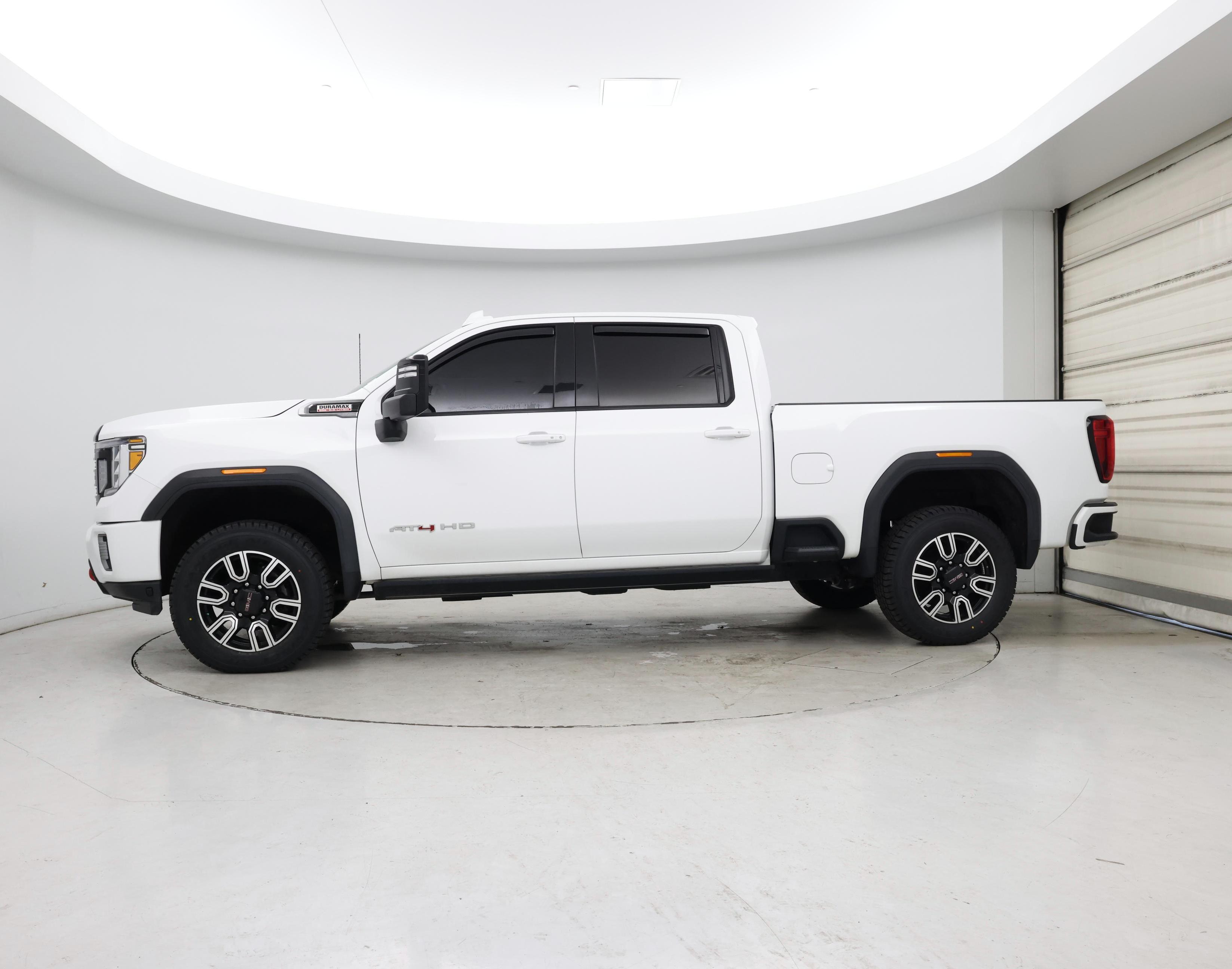 Thumbnail: 2023 GMC Sierra 2500 - 3