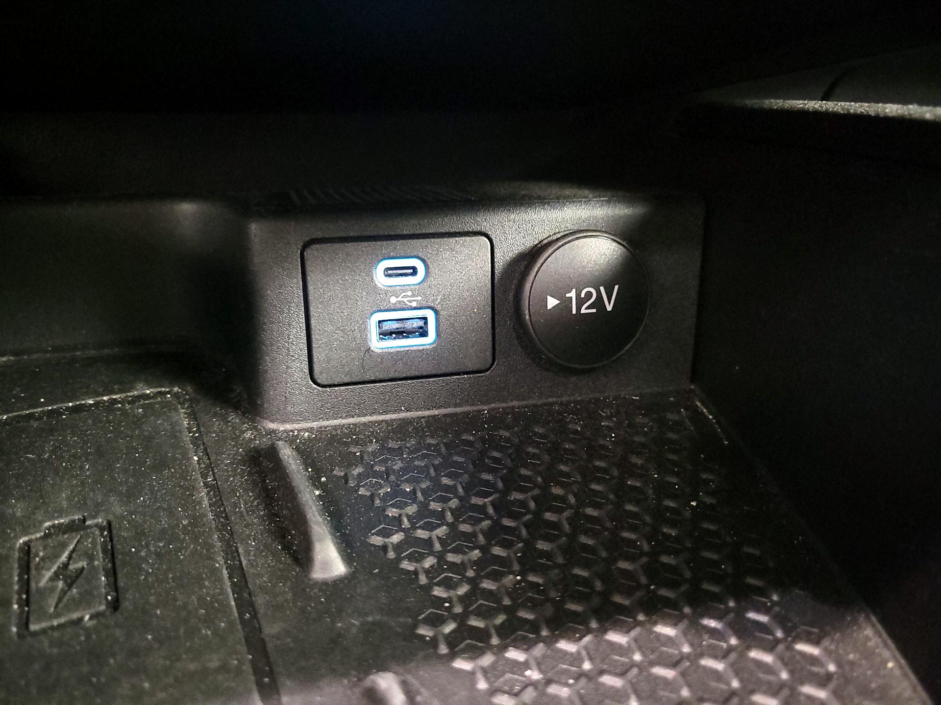 Thumbnail: 2022 Ford Bronco Sport - 18