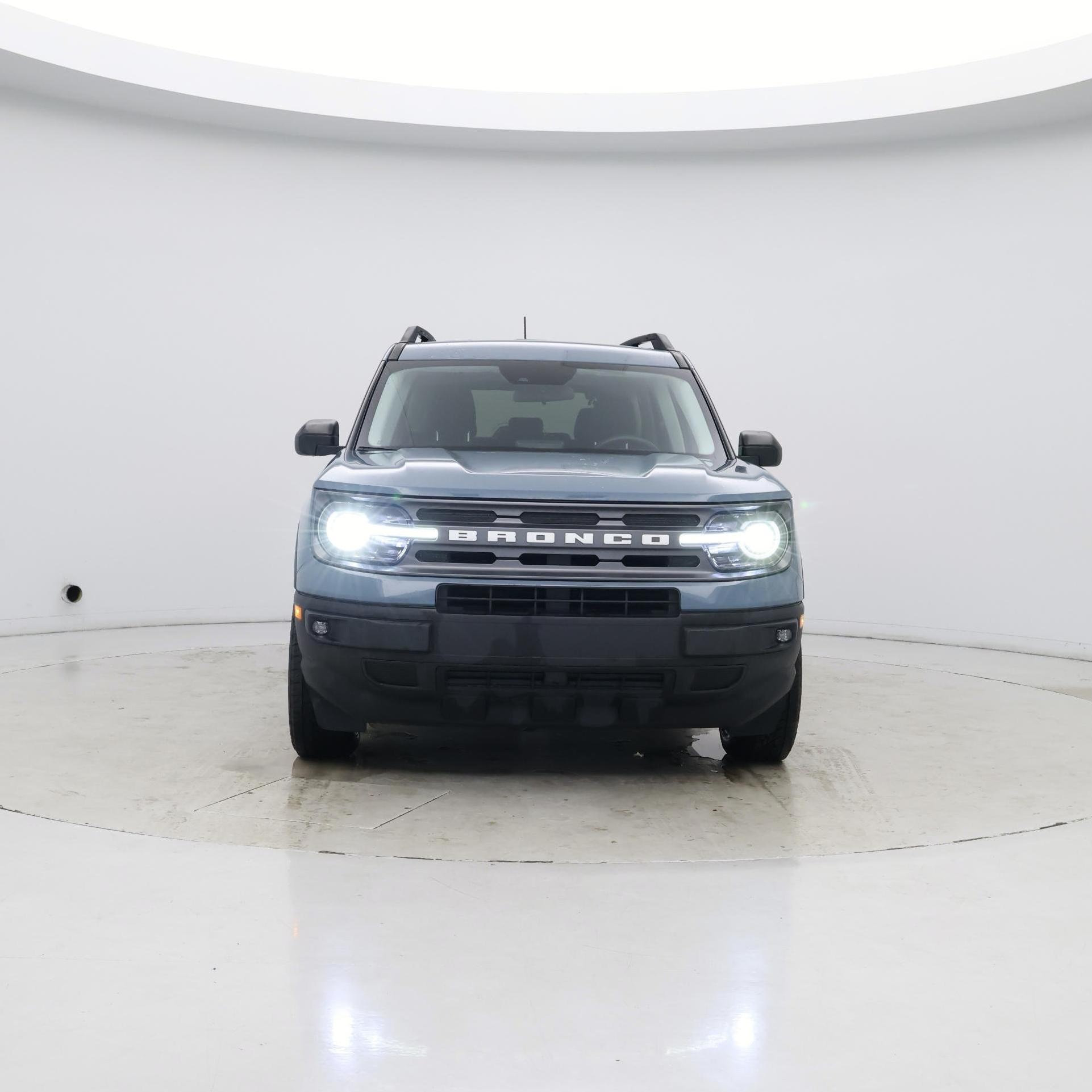 Thumbnail: 2022 Ford Bronco Sport - 5