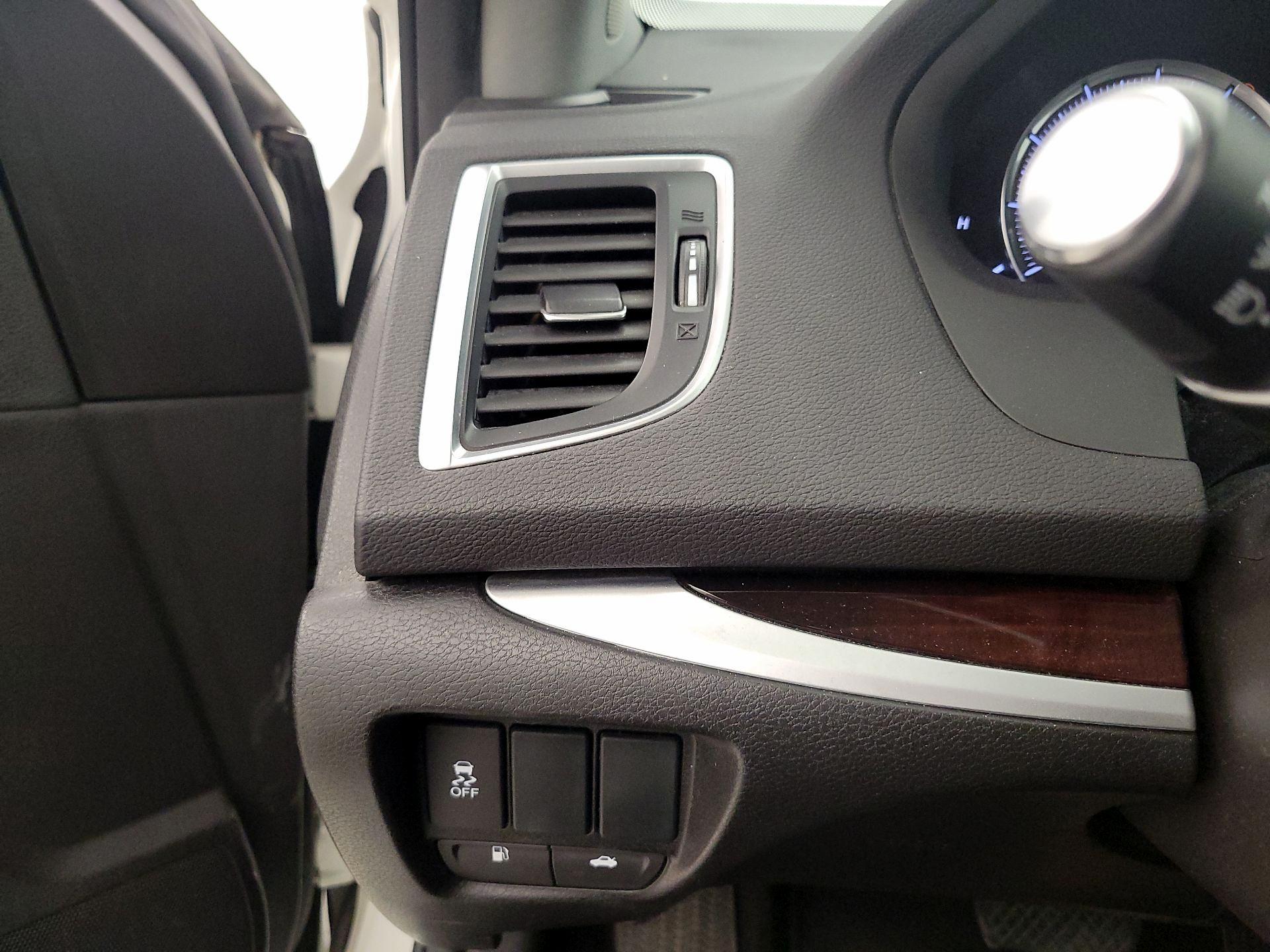 Thumbnail: 2016 Acura TLX - 13