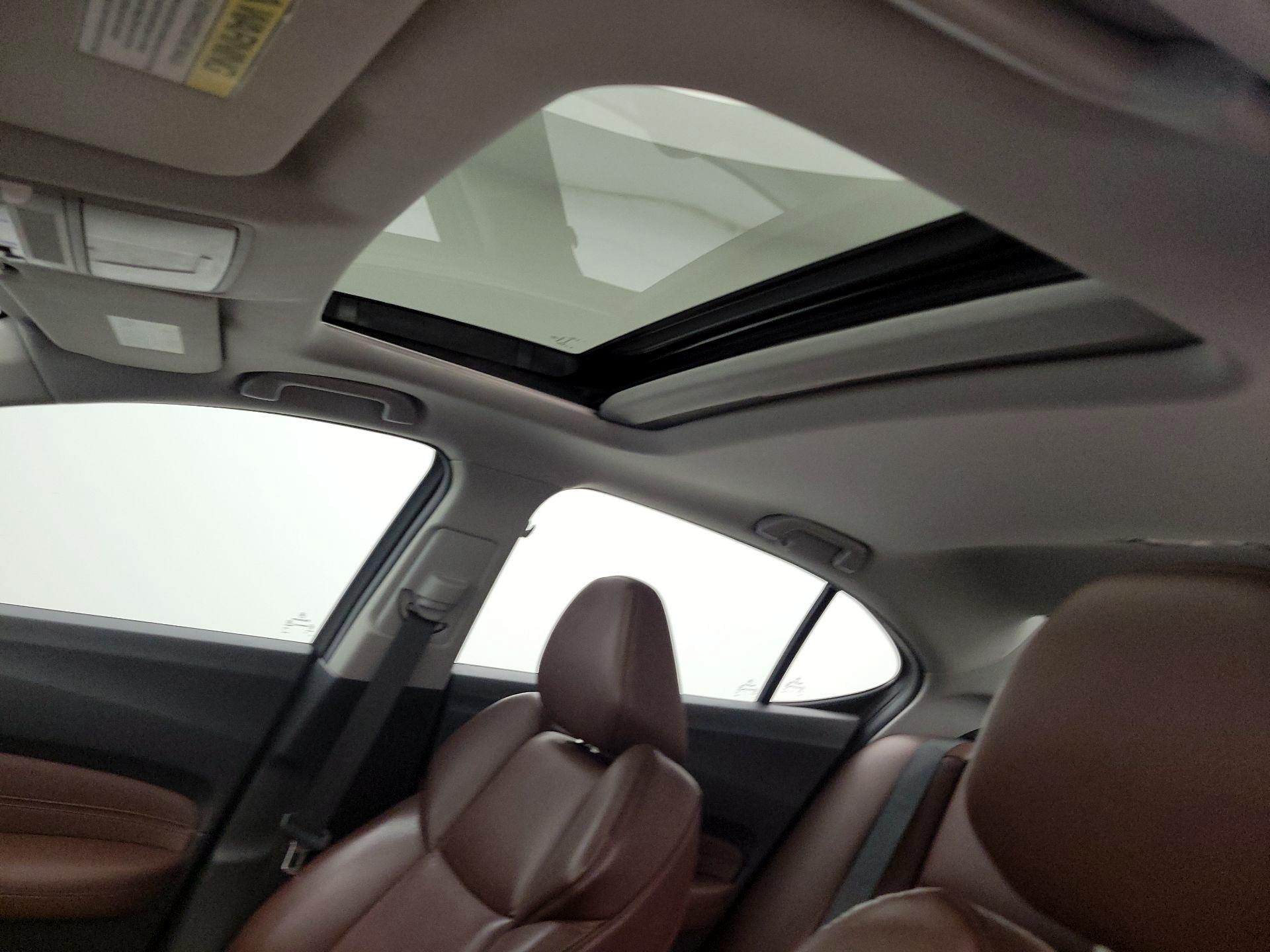 Thumbnail: 2016 Acura TLX - 19