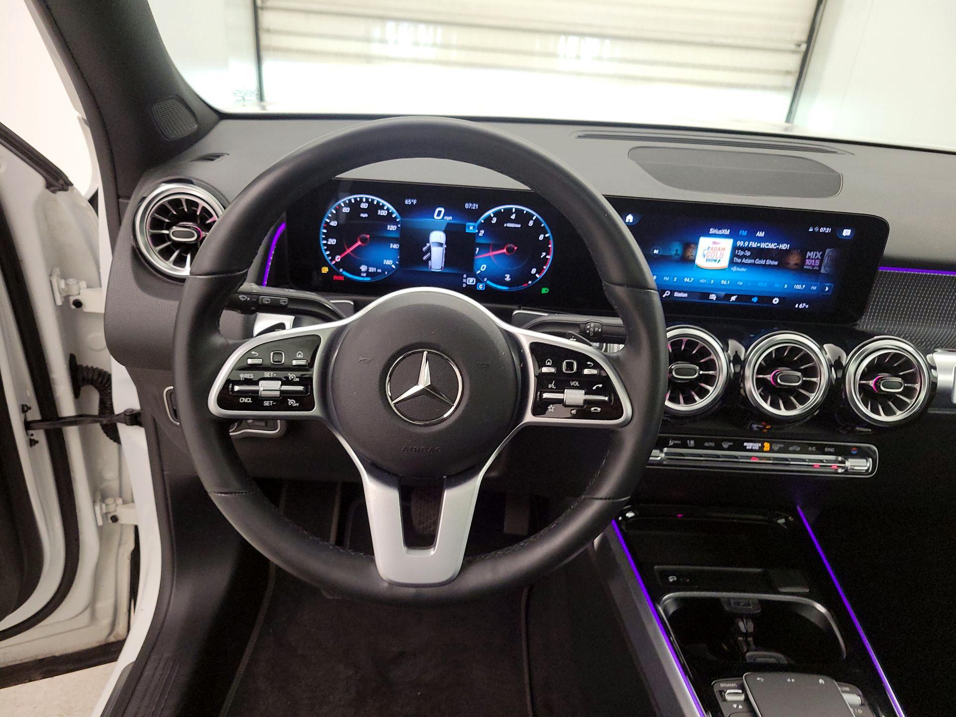 Thumbnail: 2022 Mercedes-Benz GLB - 10