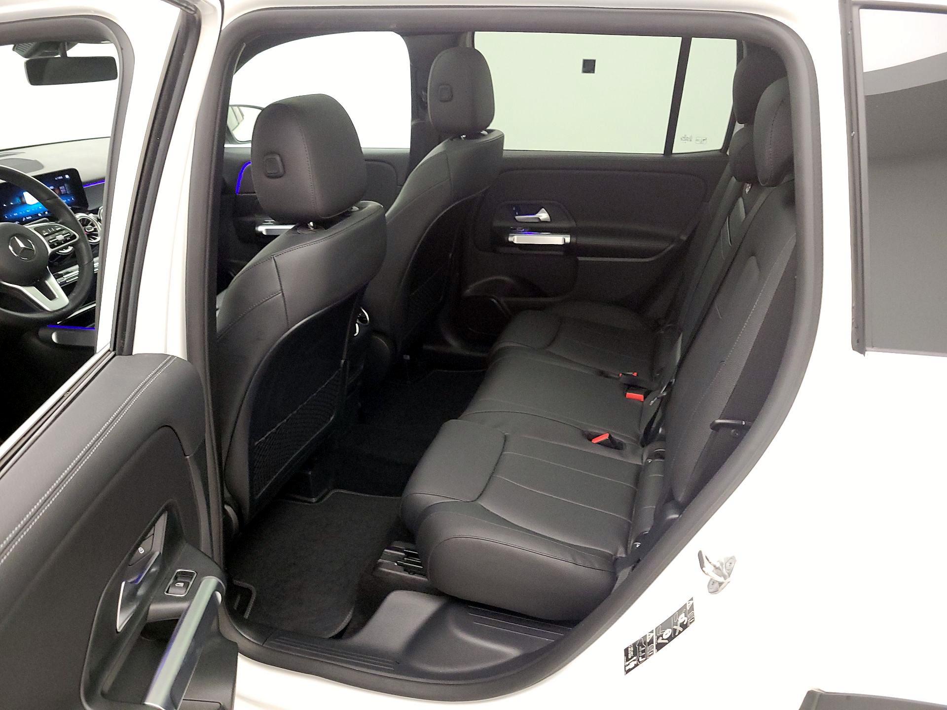 Thumbnail: 2022 Mercedes-Benz GLB - 20