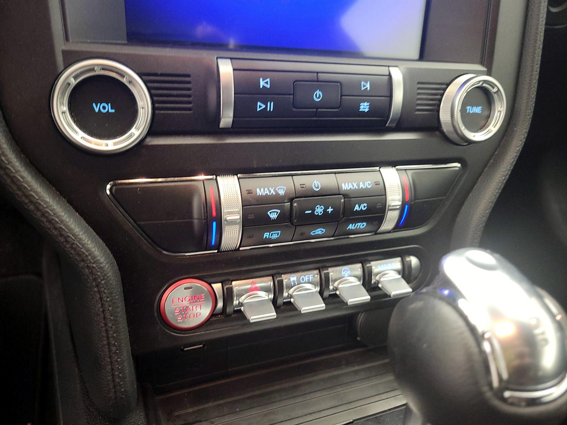 Thumbnail: 2022 Ford Mustang - 16