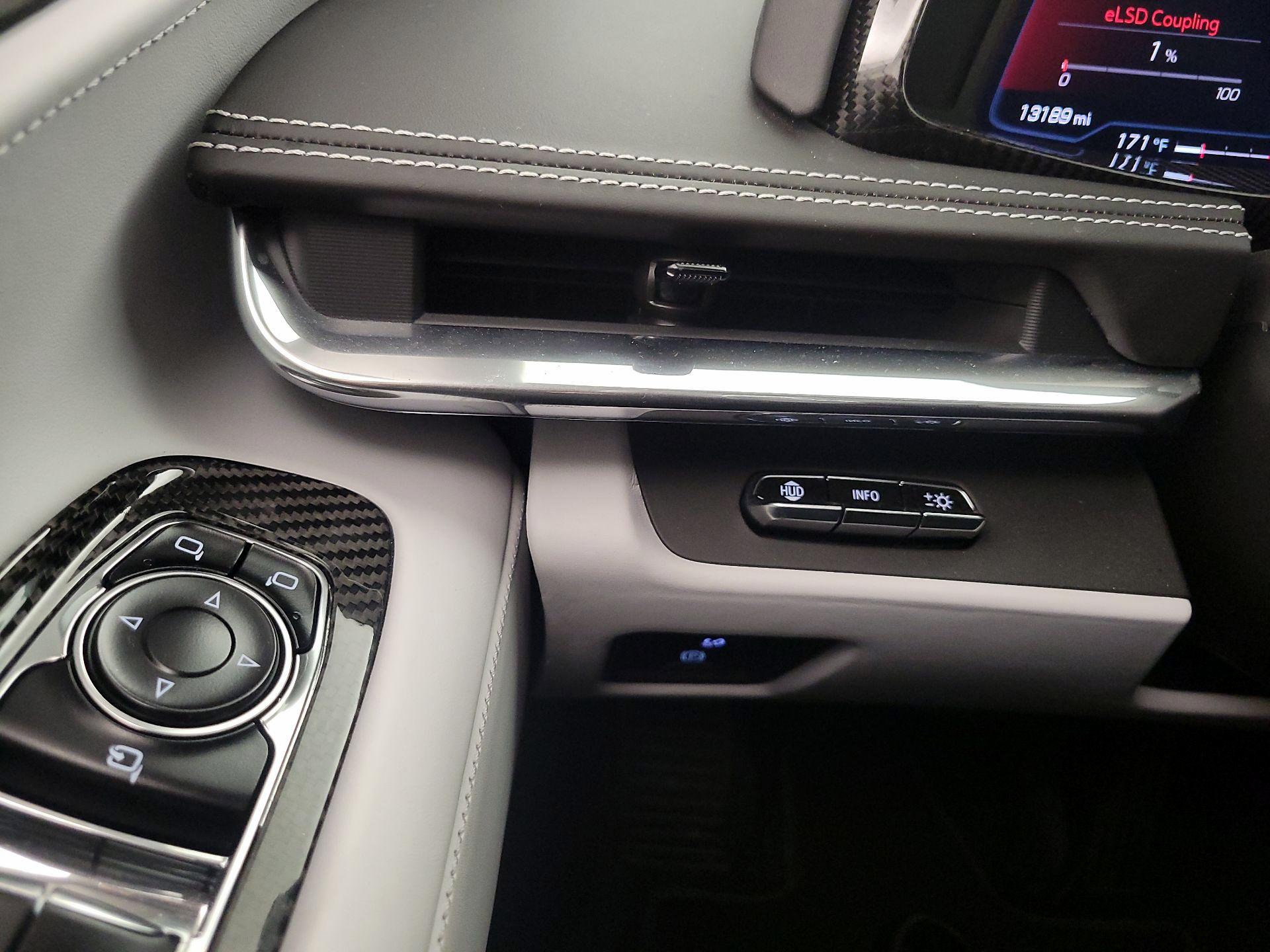 Thumbnail: 2020 Chevrolet Corvette - 13