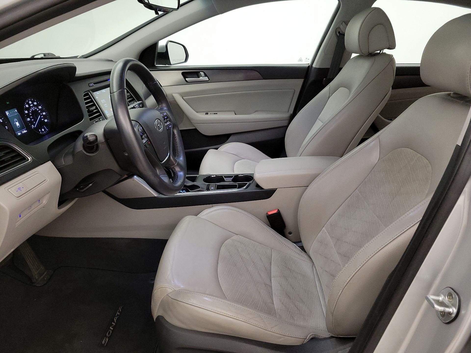 Thumbnail: 2017 Hyundai Sonata - 11