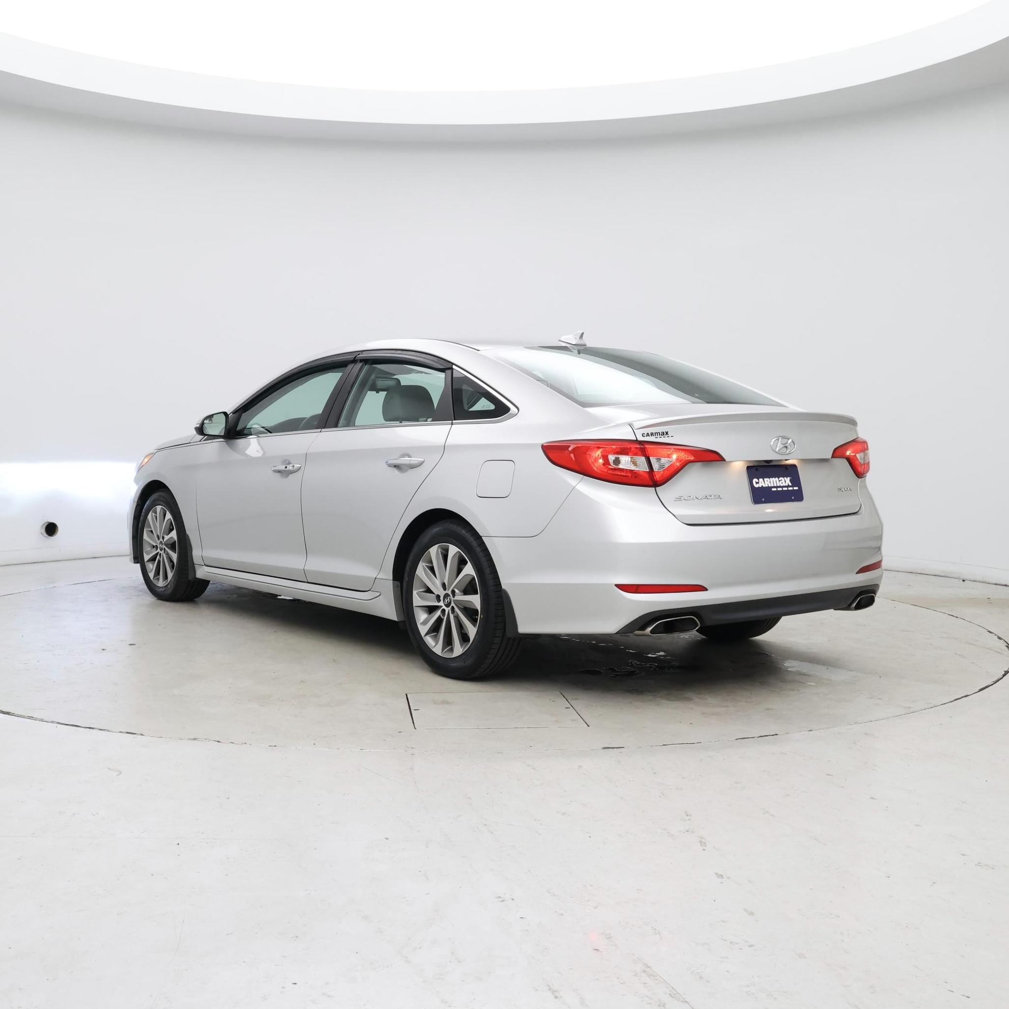 Thumbnail: 2017 Hyundai Sonata - 2