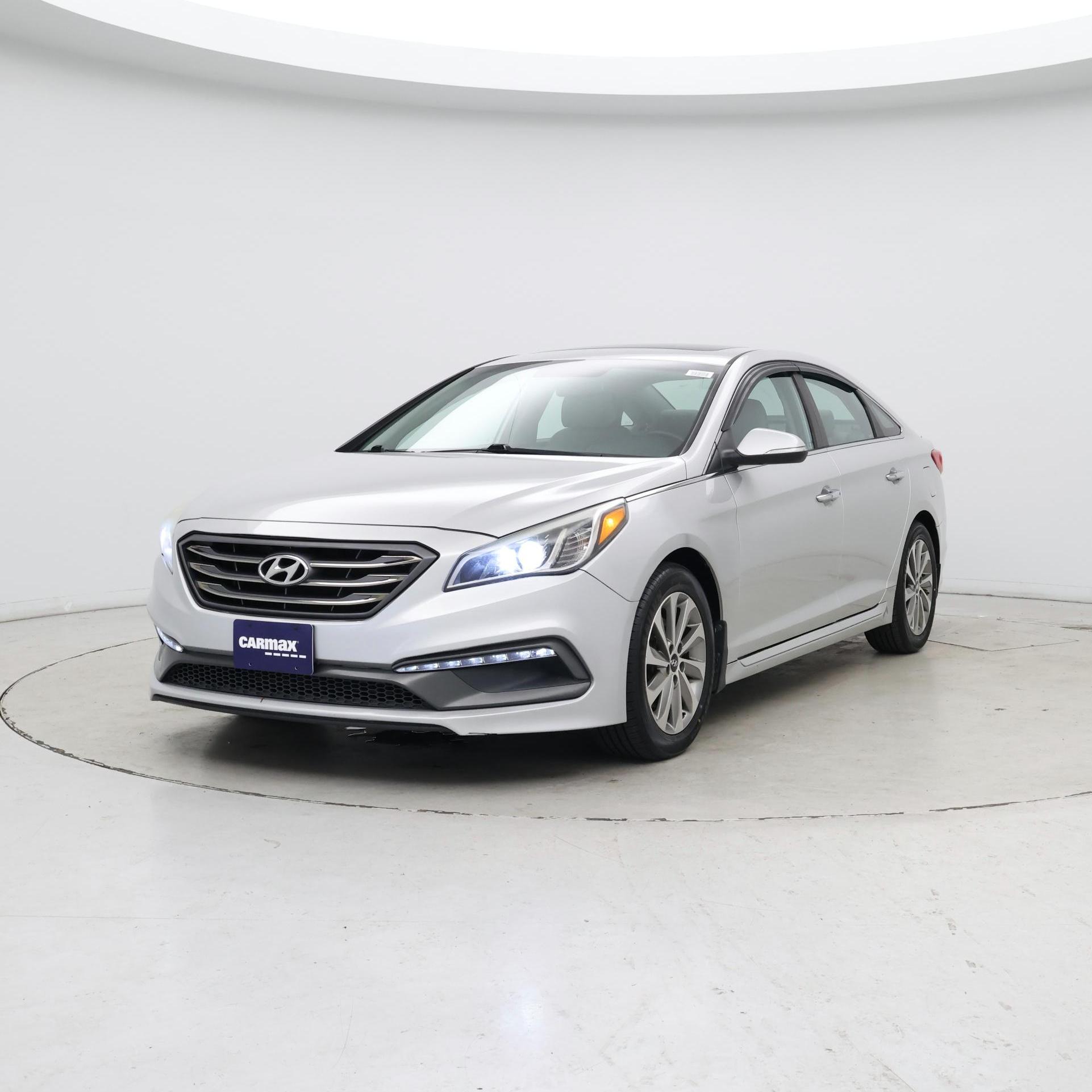 Thumbnail: 2017 Hyundai Sonata - 4