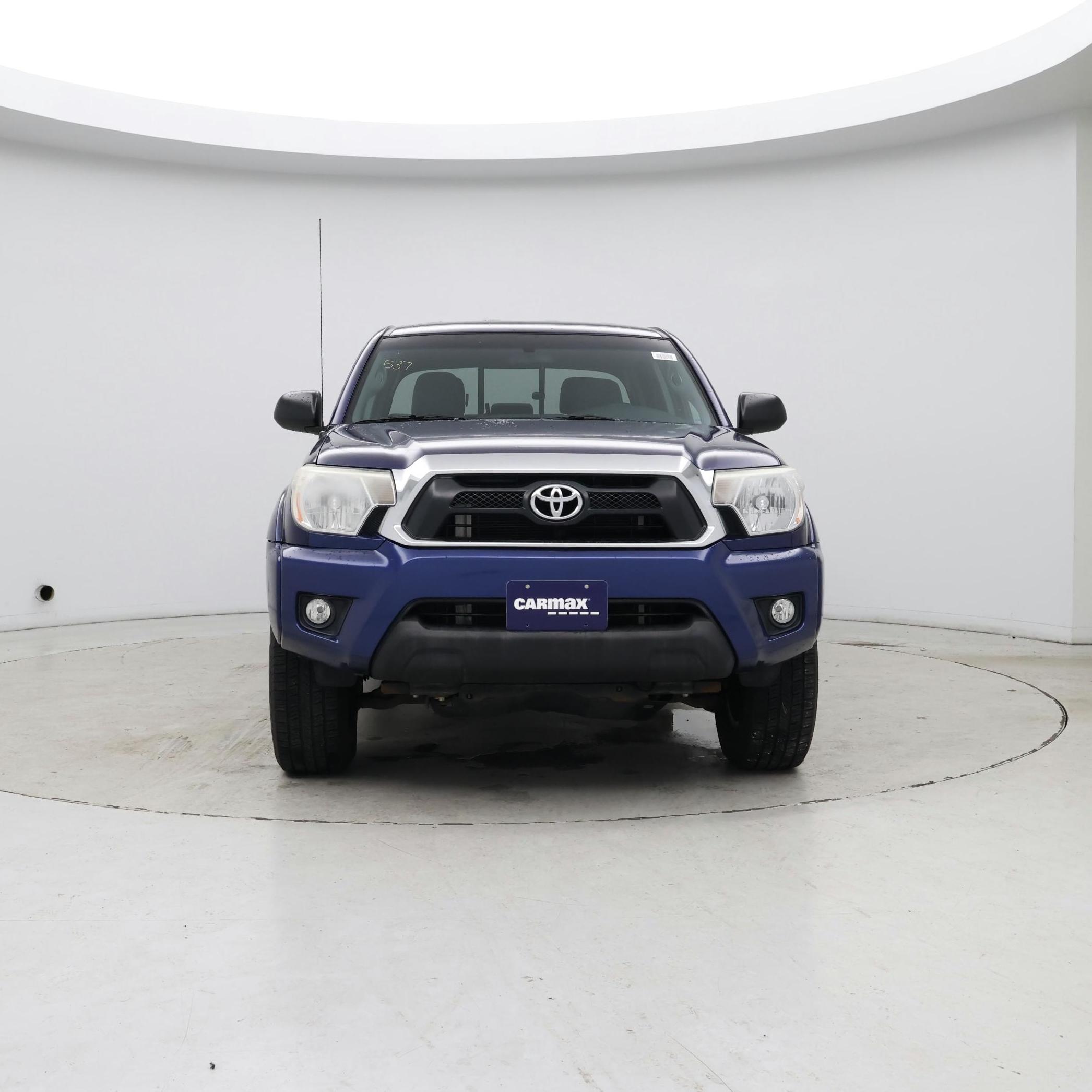 Thumbnail: 2015 Toyota Tacoma - 5
