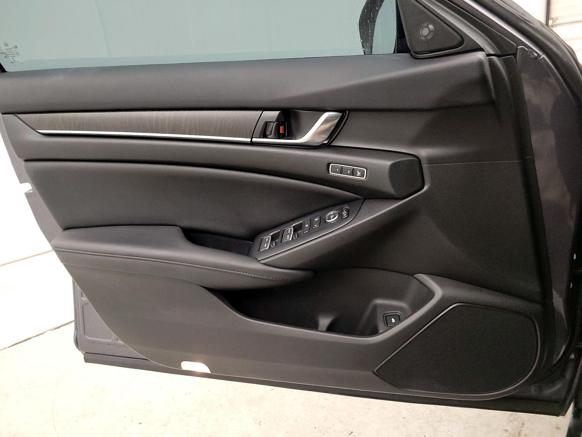 Thumbnail: 2022 Honda Accord - 12