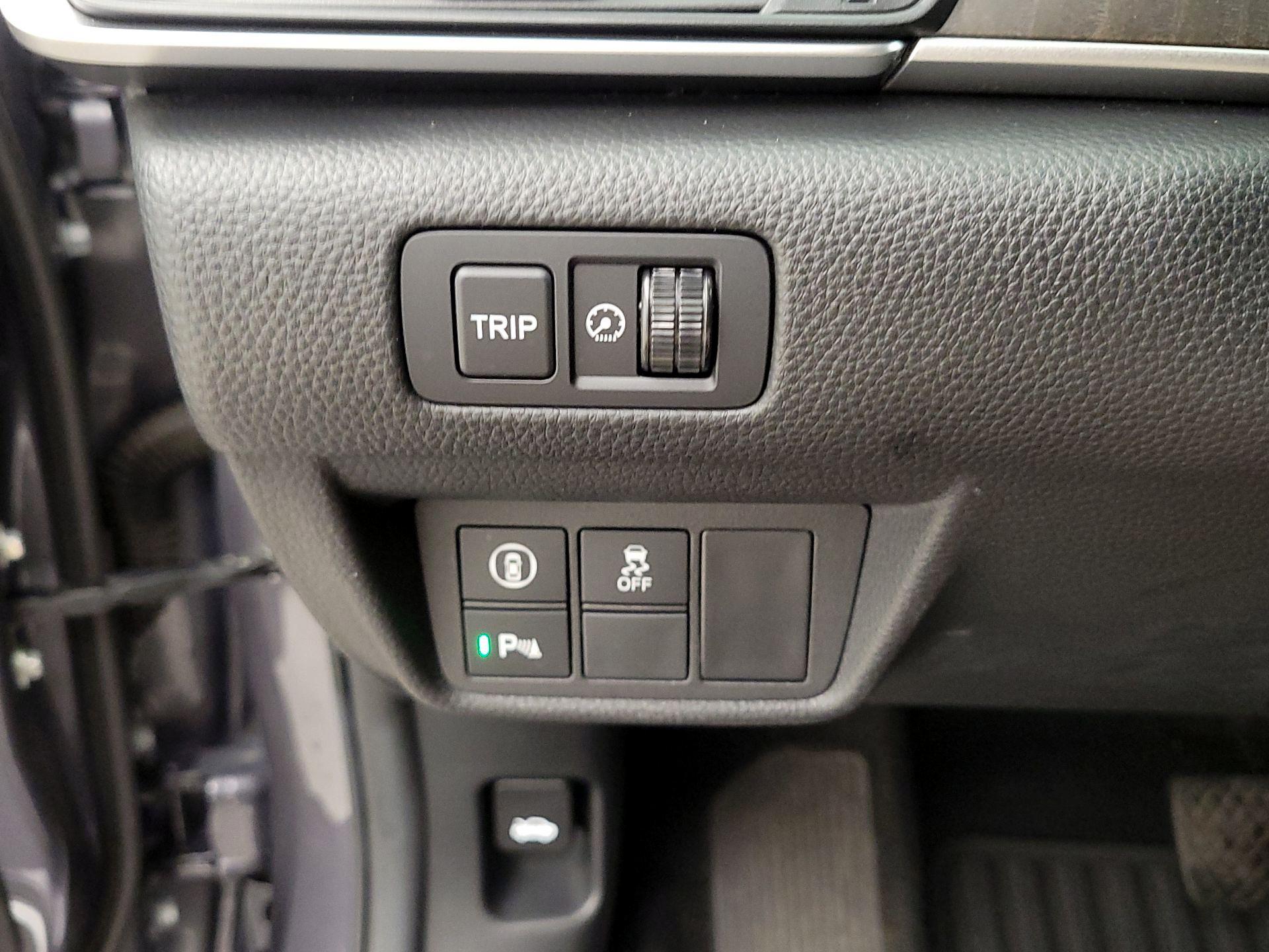 Thumbnail: 2022 Honda Accord - 13