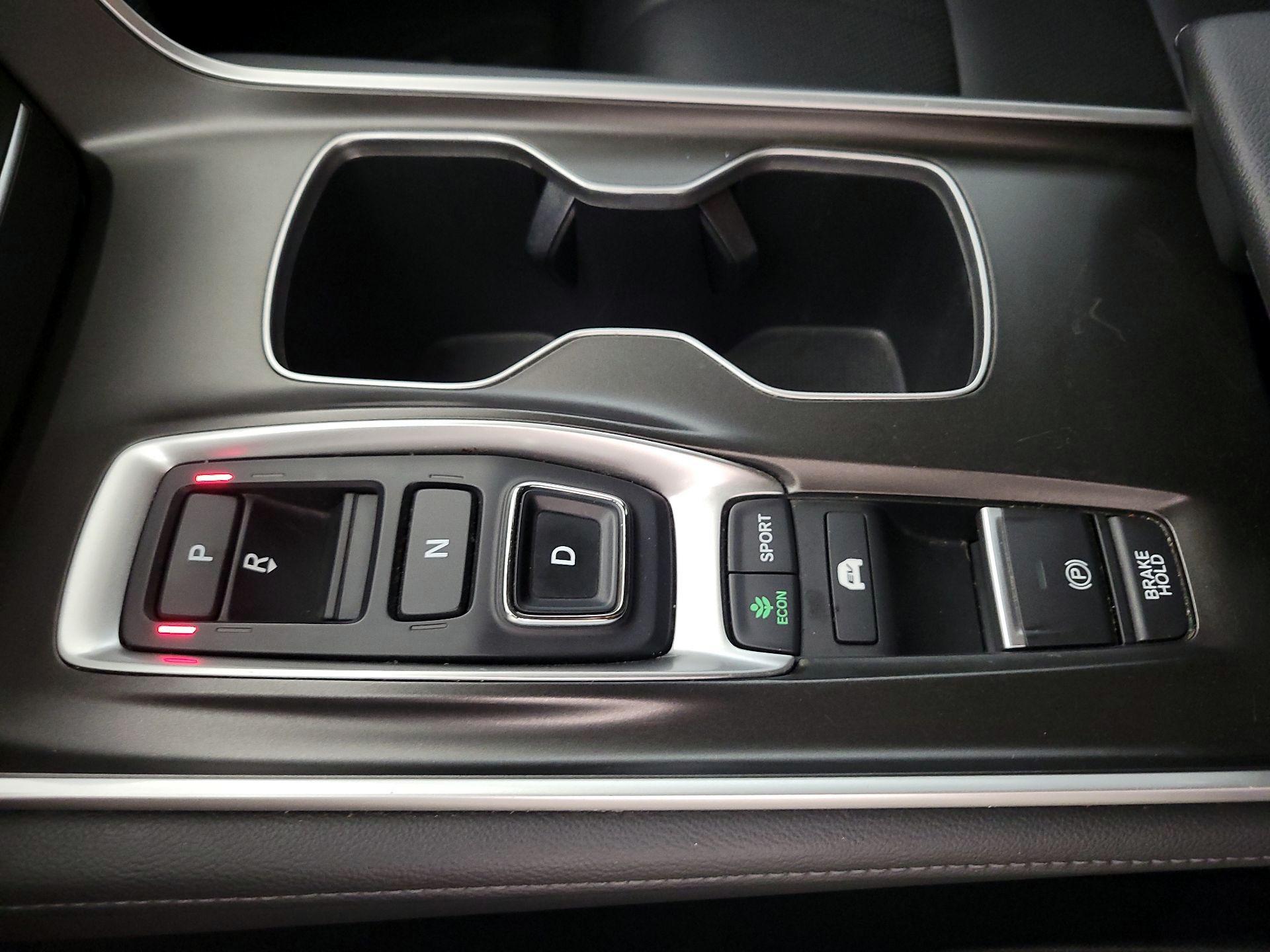 Thumbnail: 2022 Honda Accord - 17