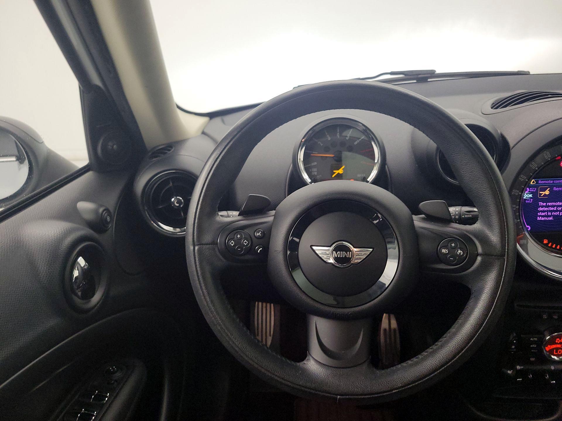 Thumbnail: 2015 MINI Cooper Countryman - 10