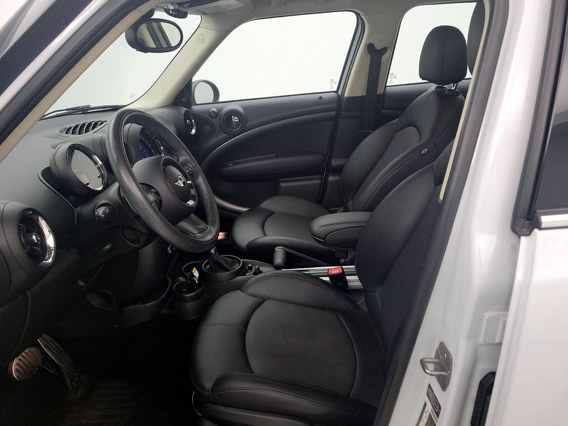 Thumbnail: 2015 MINI Cooper Countryman - 11