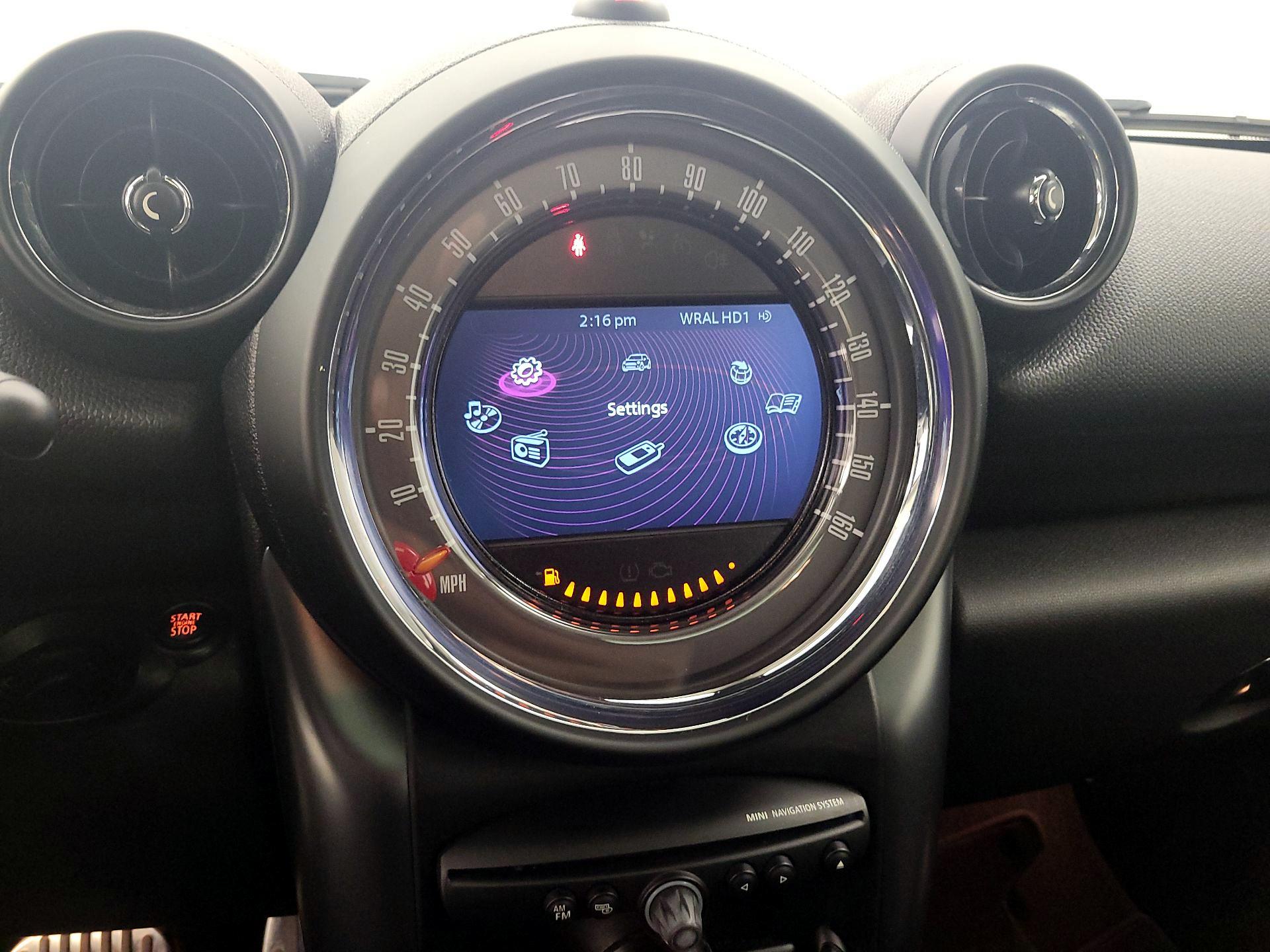 Thumbnail: 2015 MINI Cooper Countryman - 13