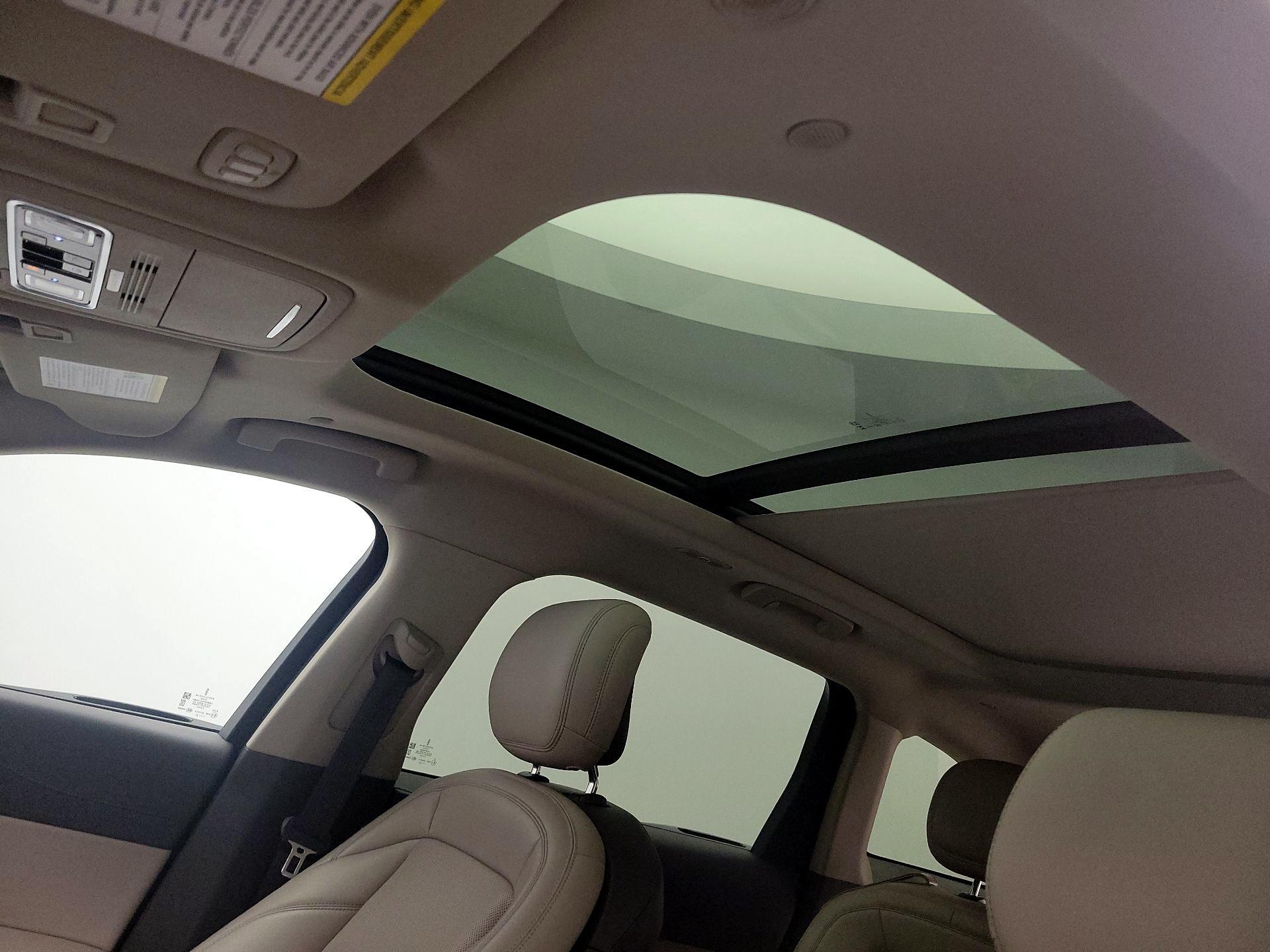 Thumbnail: 2024 Lincoln Nautilus - 19