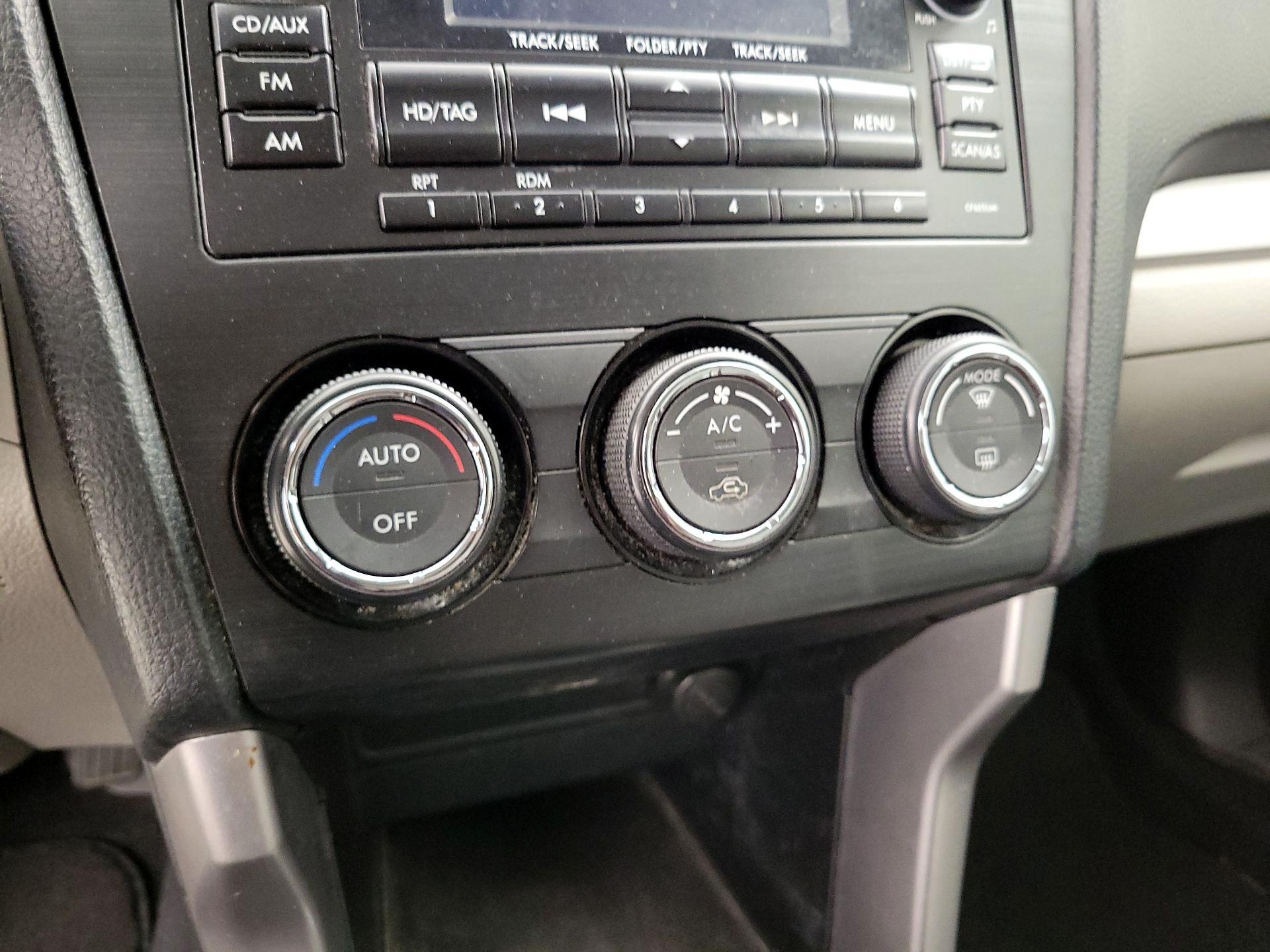 Thumbnail: 2015 Subaru Forester - 14