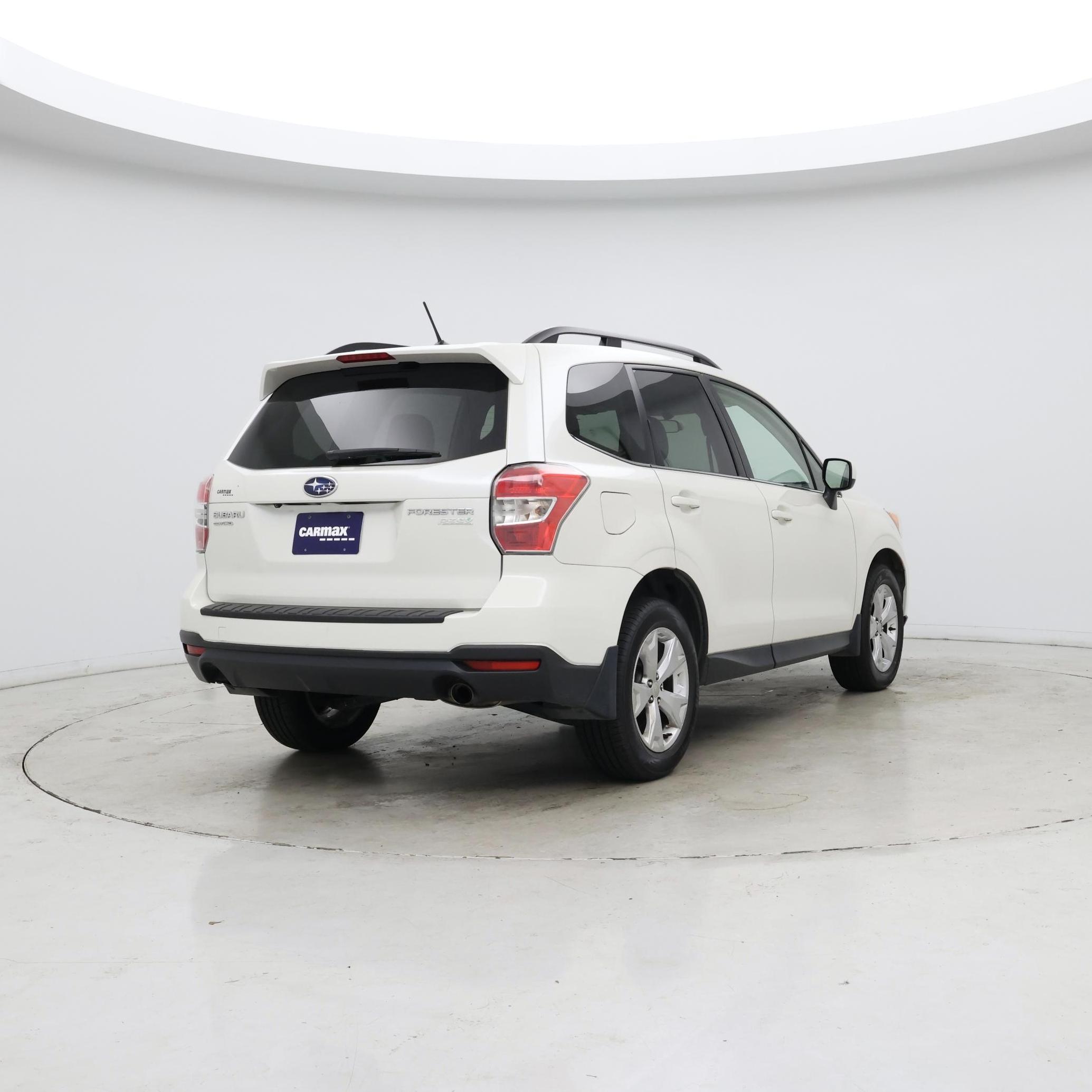 Thumbnail: 2015 Subaru Forester - 8