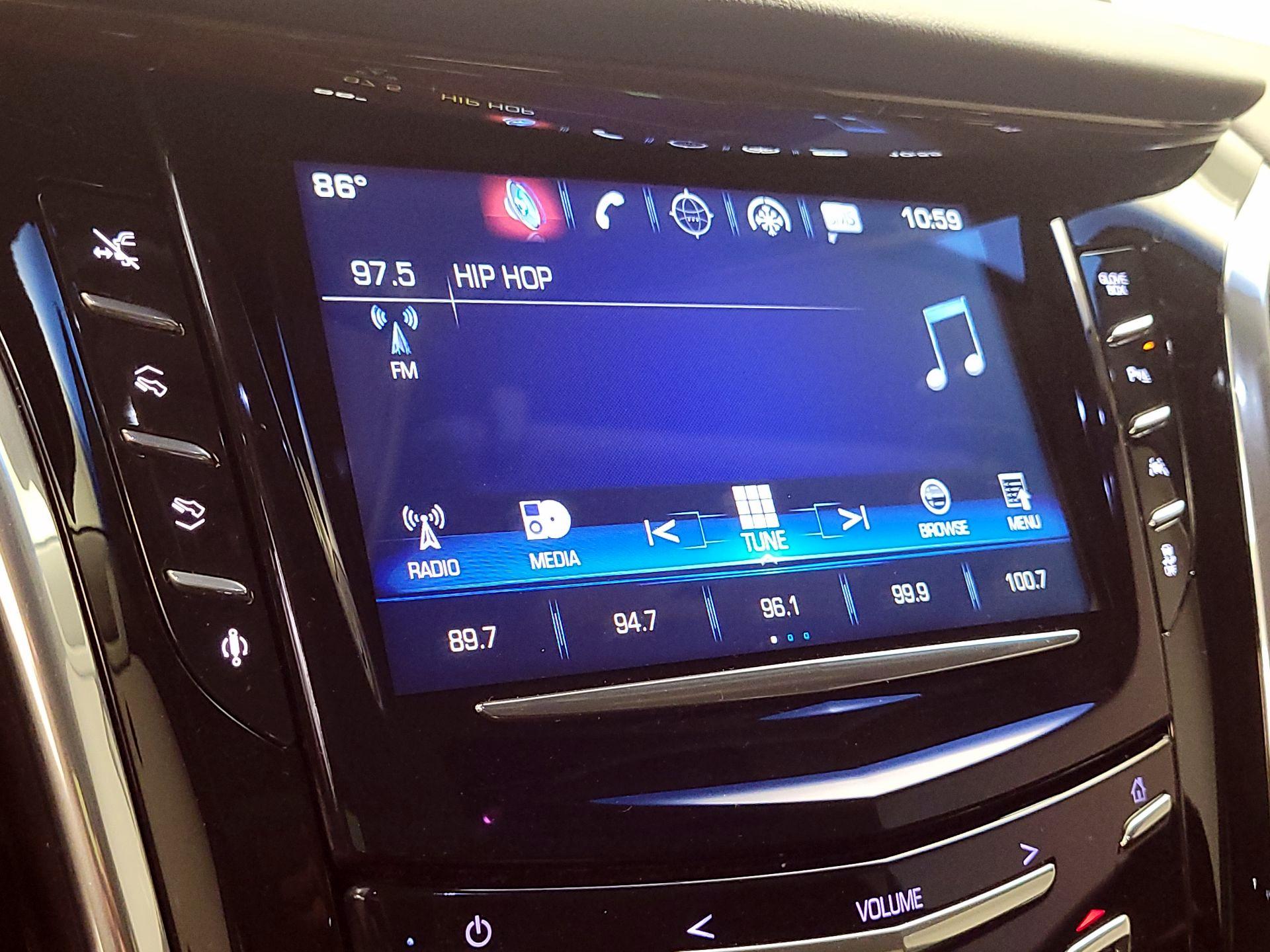 Thumbnail: 2016 Cadillac Escalade - 16