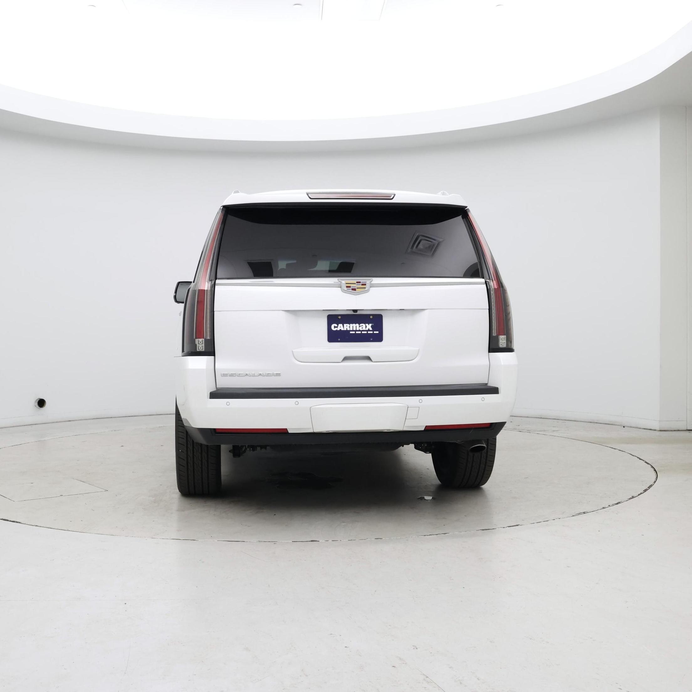 Thumbnail: 2016 Cadillac Escalade - 6