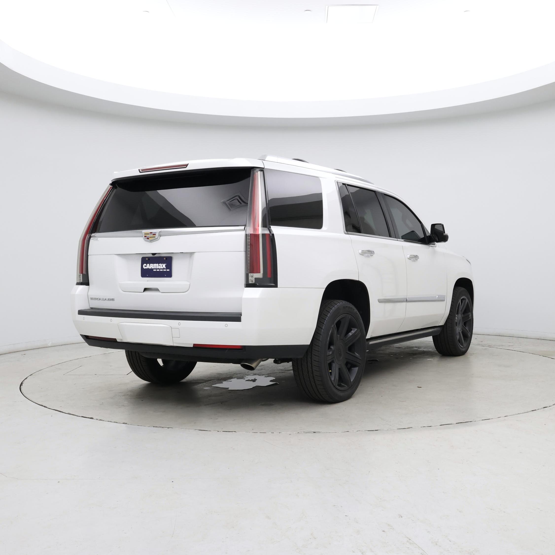 Thumbnail: 2016 Cadillac Escalade - 8