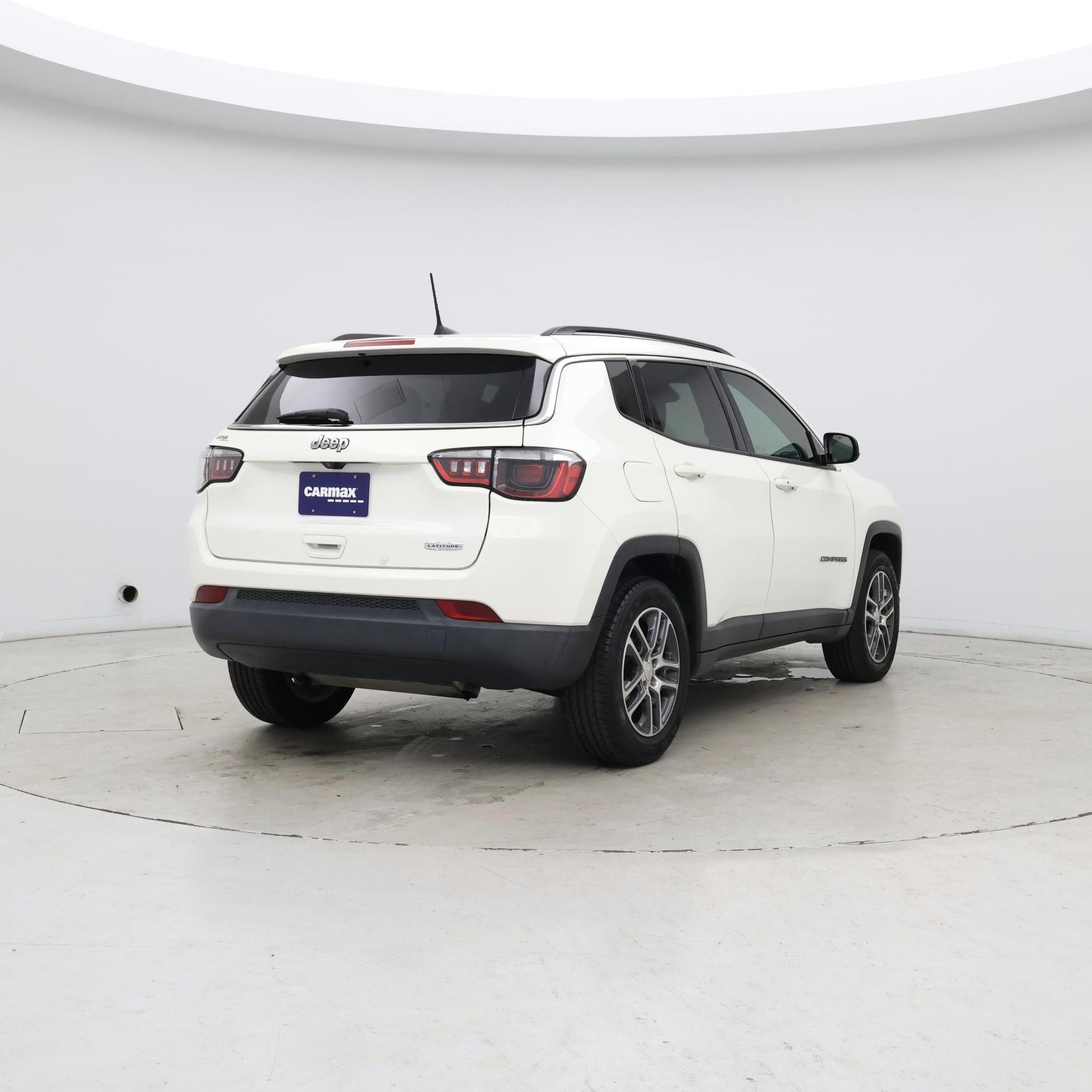 Thumbnail: 2018 Jeep Compass - 8