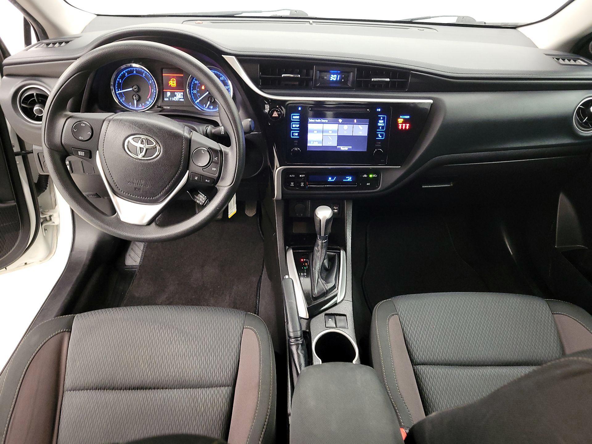 Thumbnail: 2018 Toyota Corolla - 9