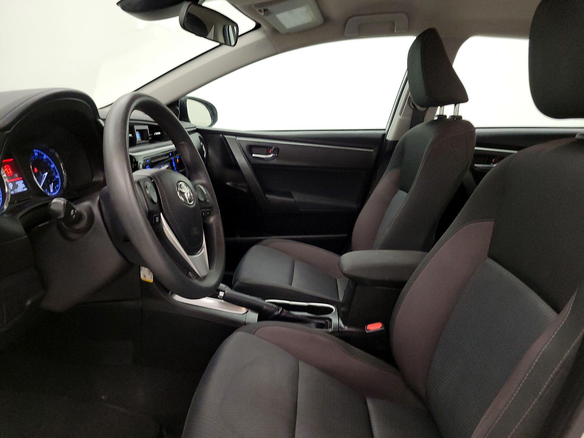 Thumbnail: 2018 Toyota Corolla - 11