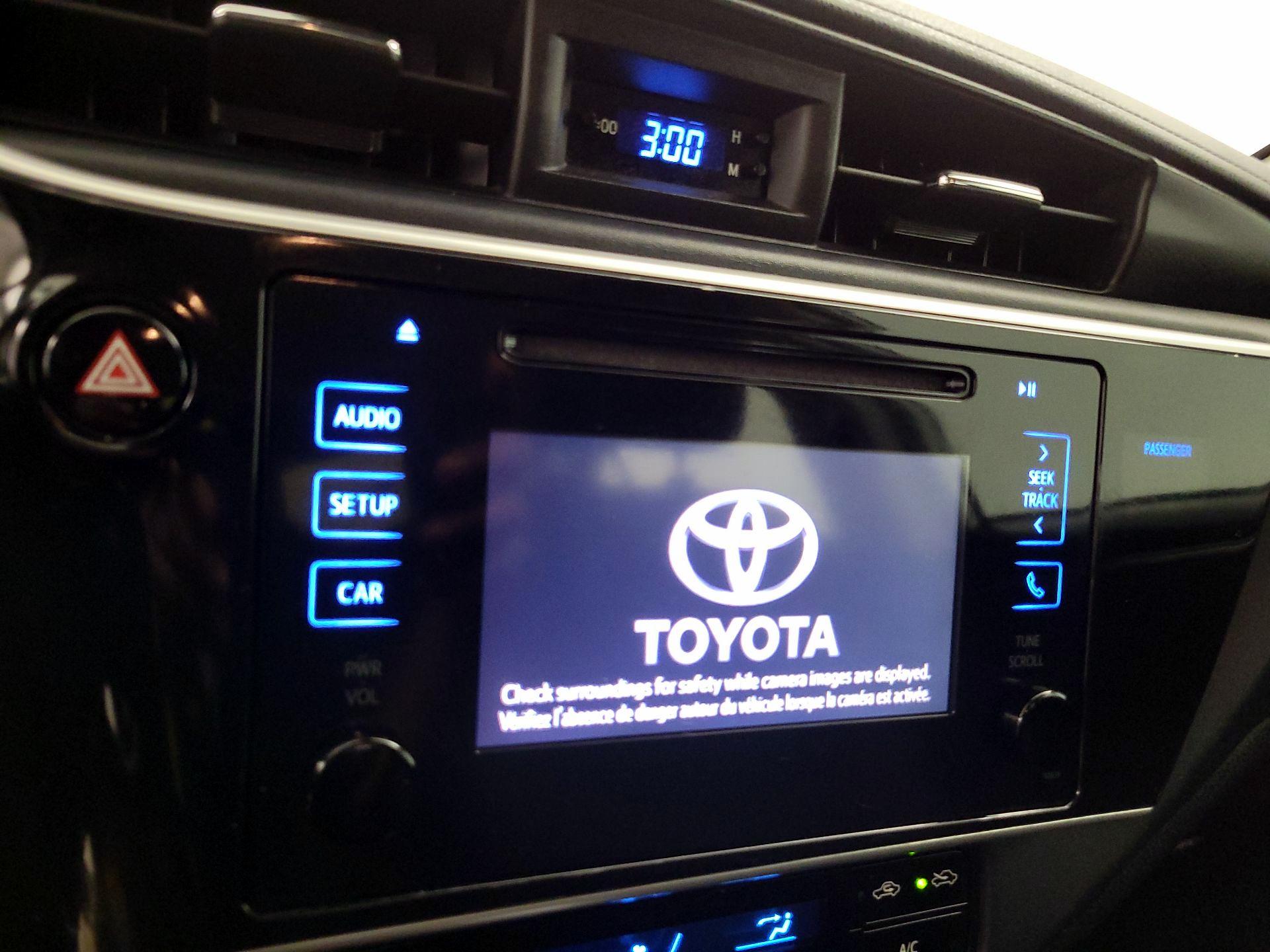 Thumbnail: 2018 Toyota Corolla - 15