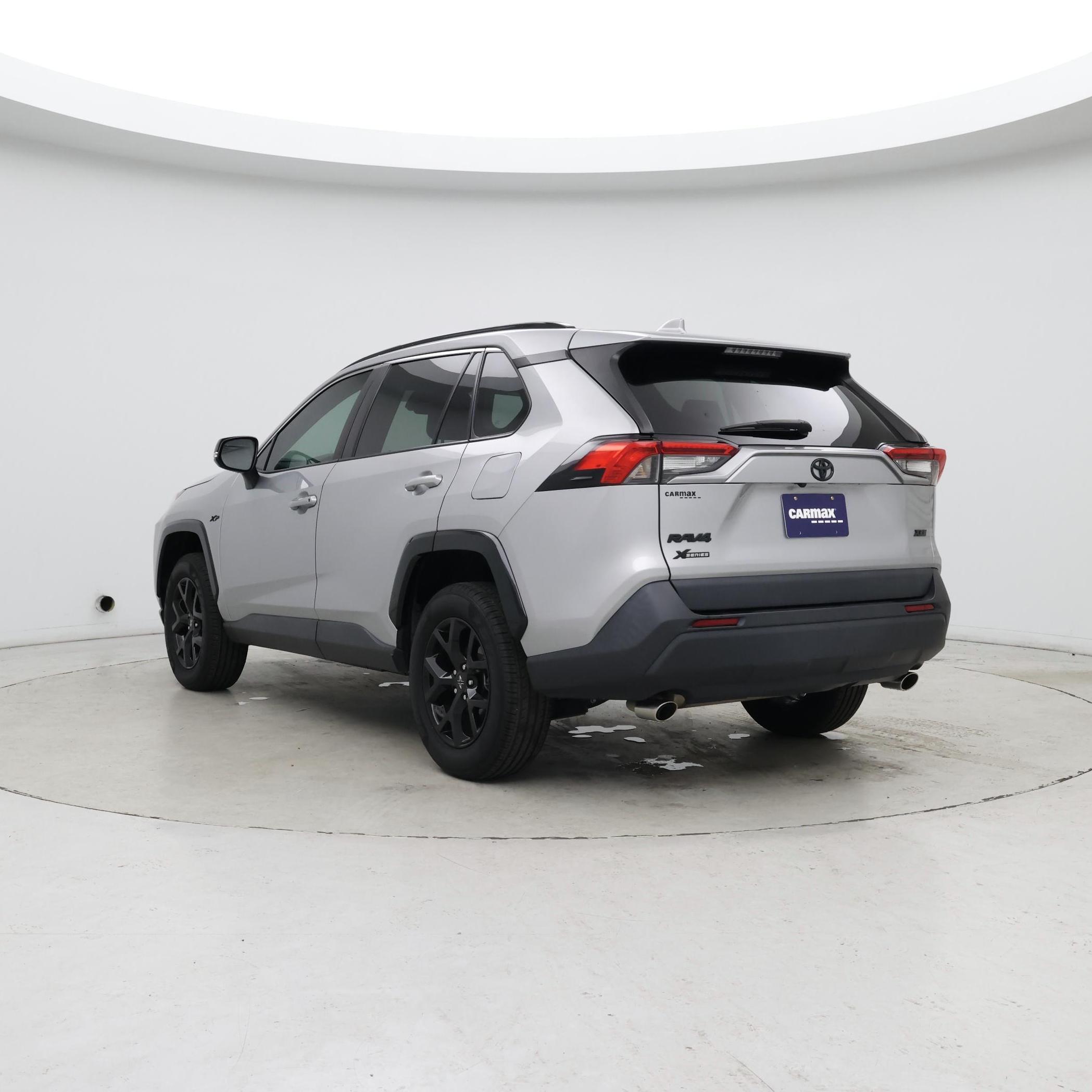 Thumbnail: 2022 Toyota RAV4 - 2