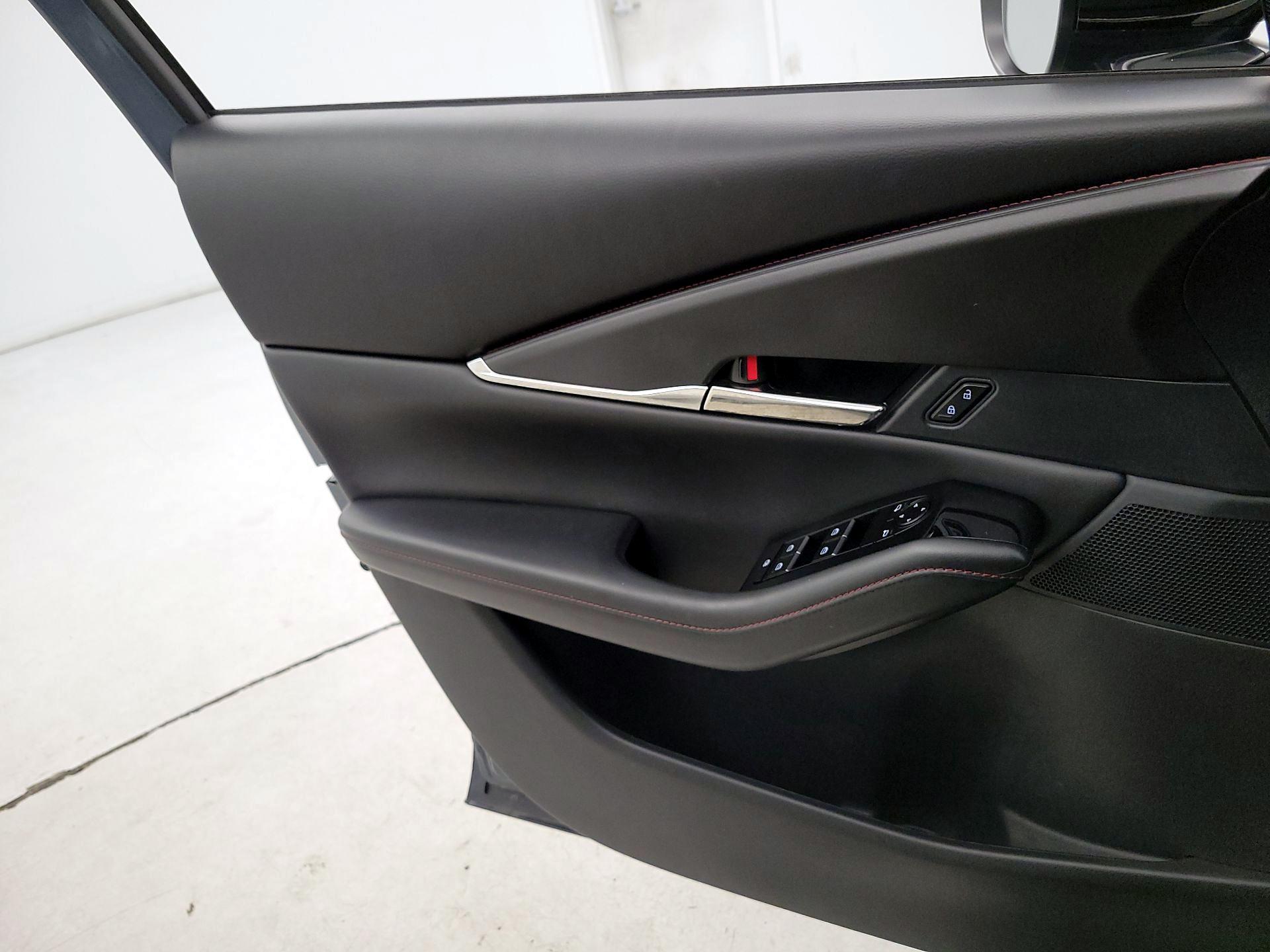 Thumbnail: 2023 Mazda CX-30 - 12