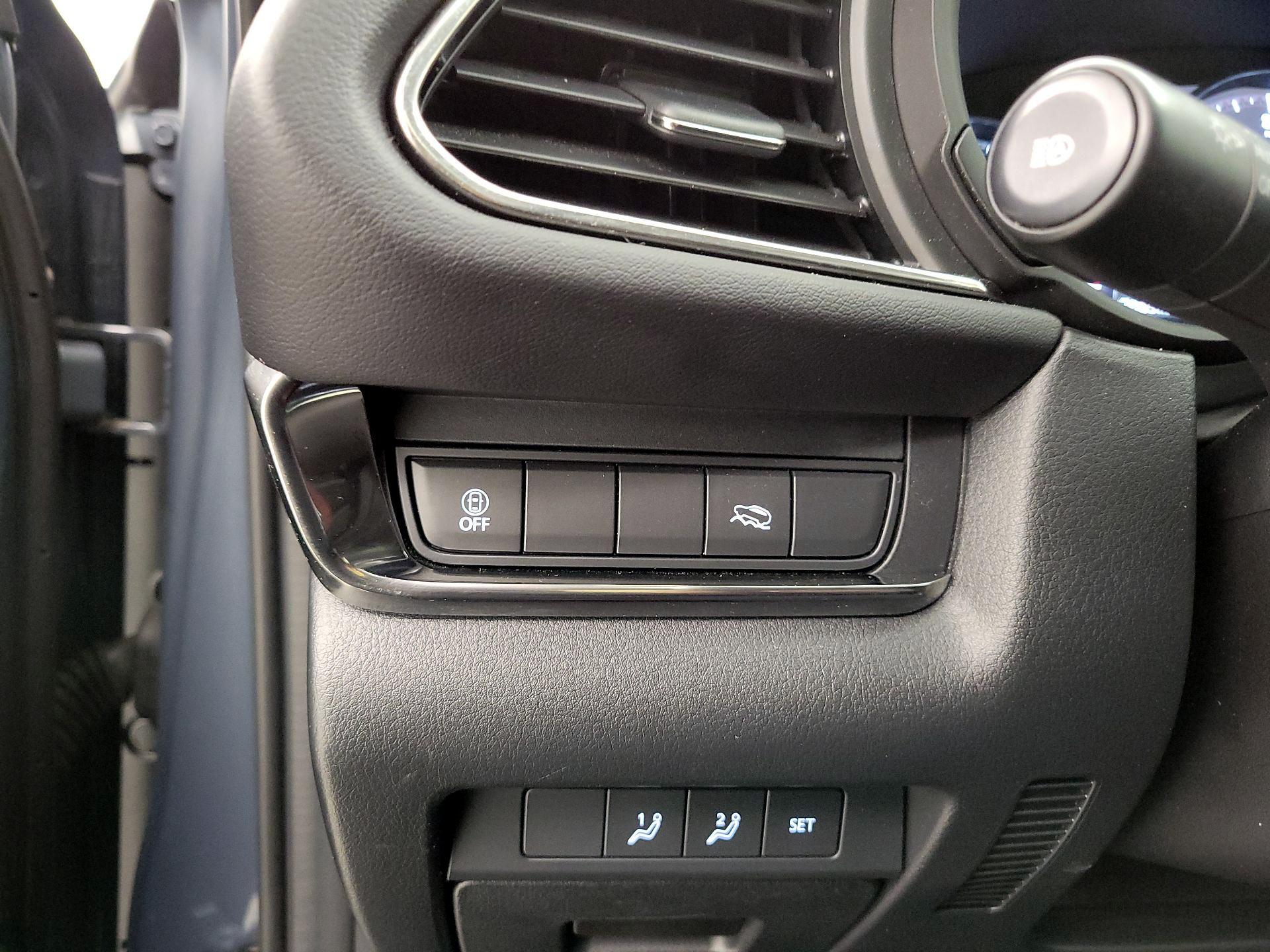 Thumbnail: 2023 Mazda CX-30 - 13