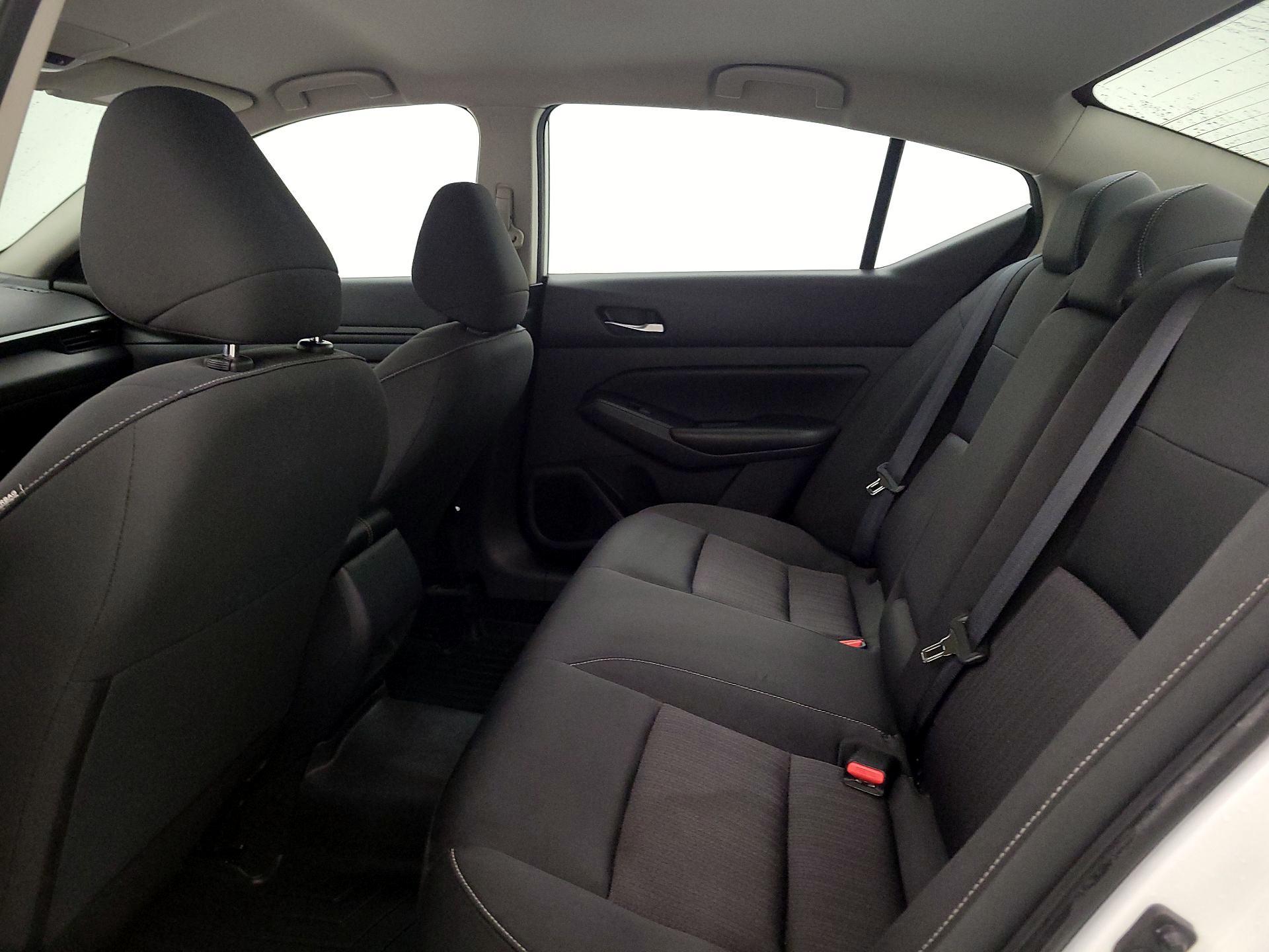 Thumbnail: 2022 Nissan Altima - 19