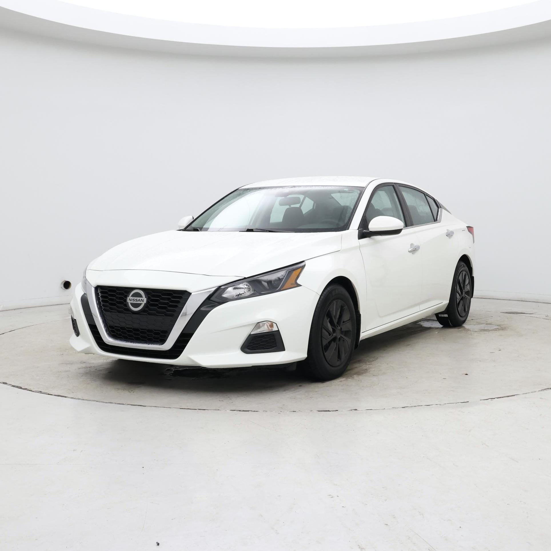 Thumbnail: 2022 Nissan Altima - 4