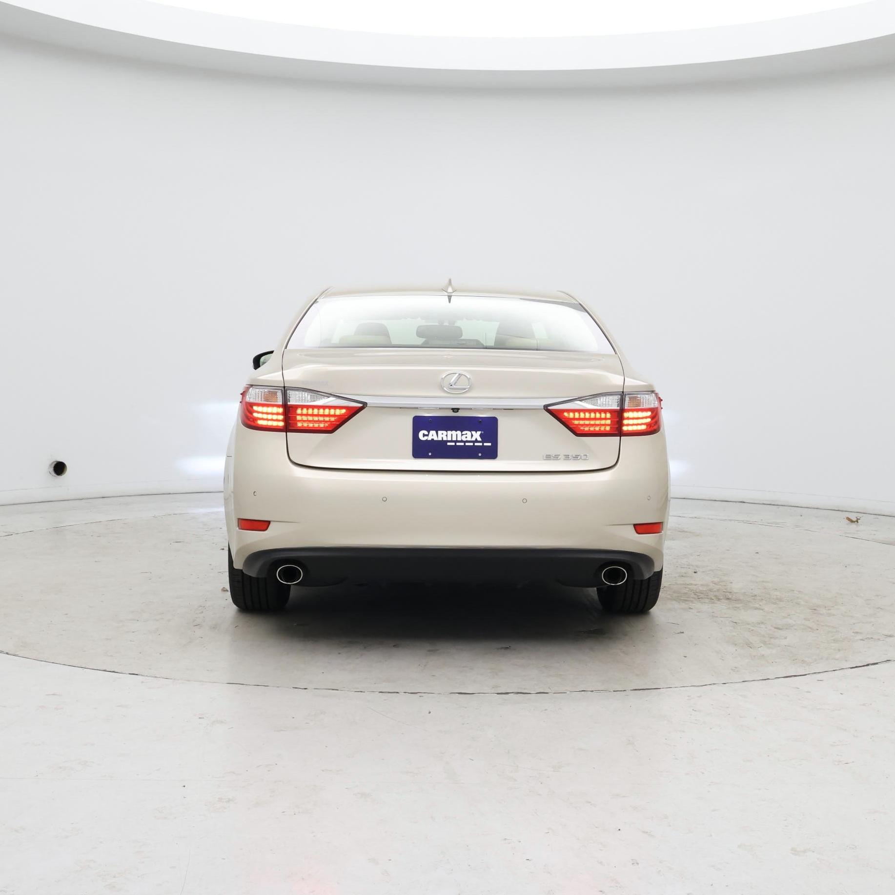 Thumbnail: 2015 Lexus ES - 6