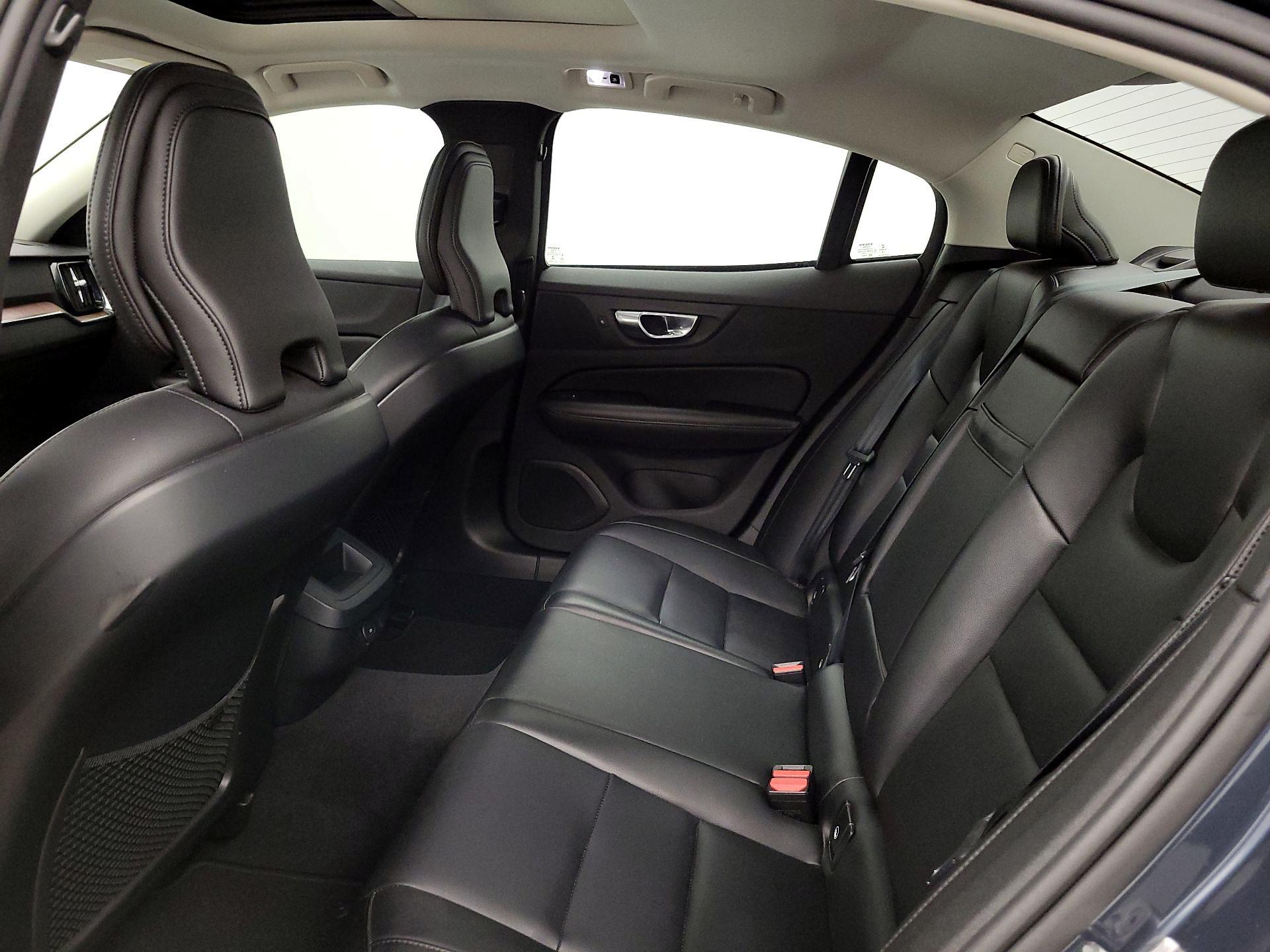 Thumbnail: 2021 Volvo S60 - 20