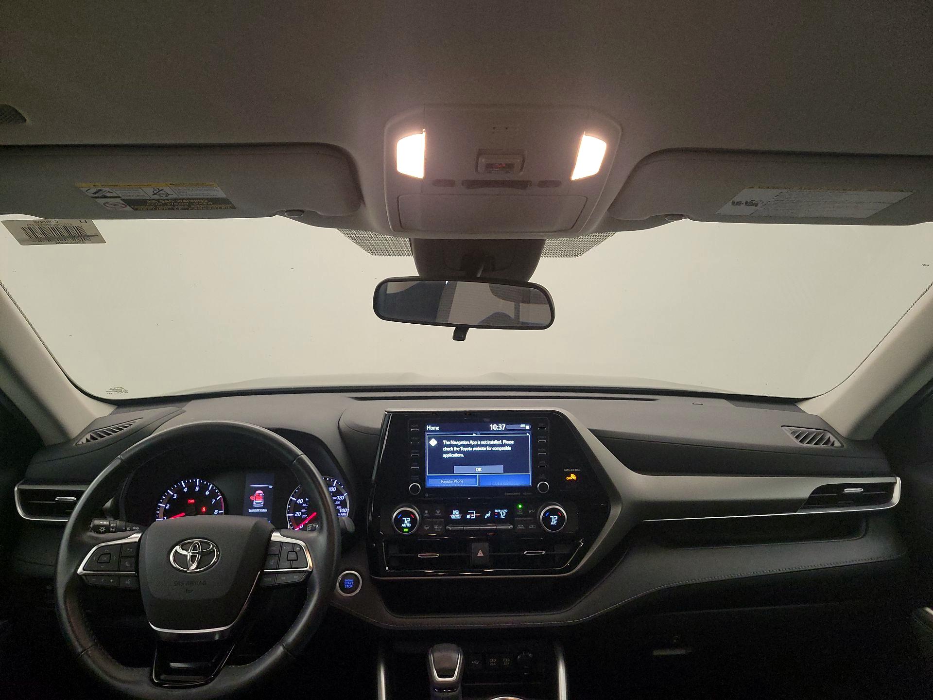 Thumbnail: 2021 Toyota Highlander - 9