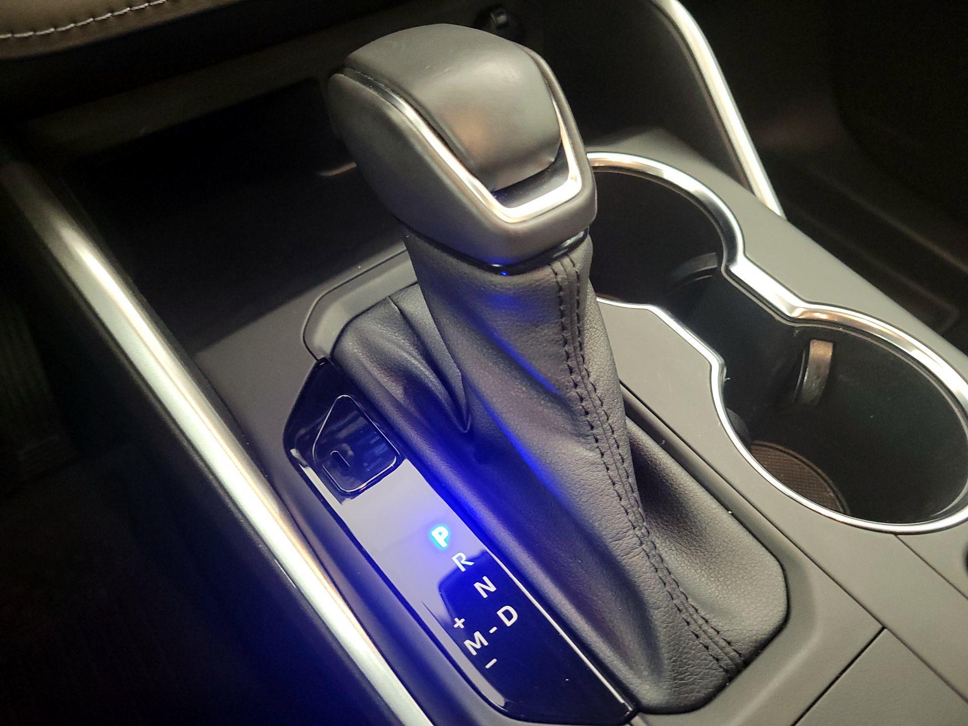 Thumbnail: 2021 Toyota Highlander - 17