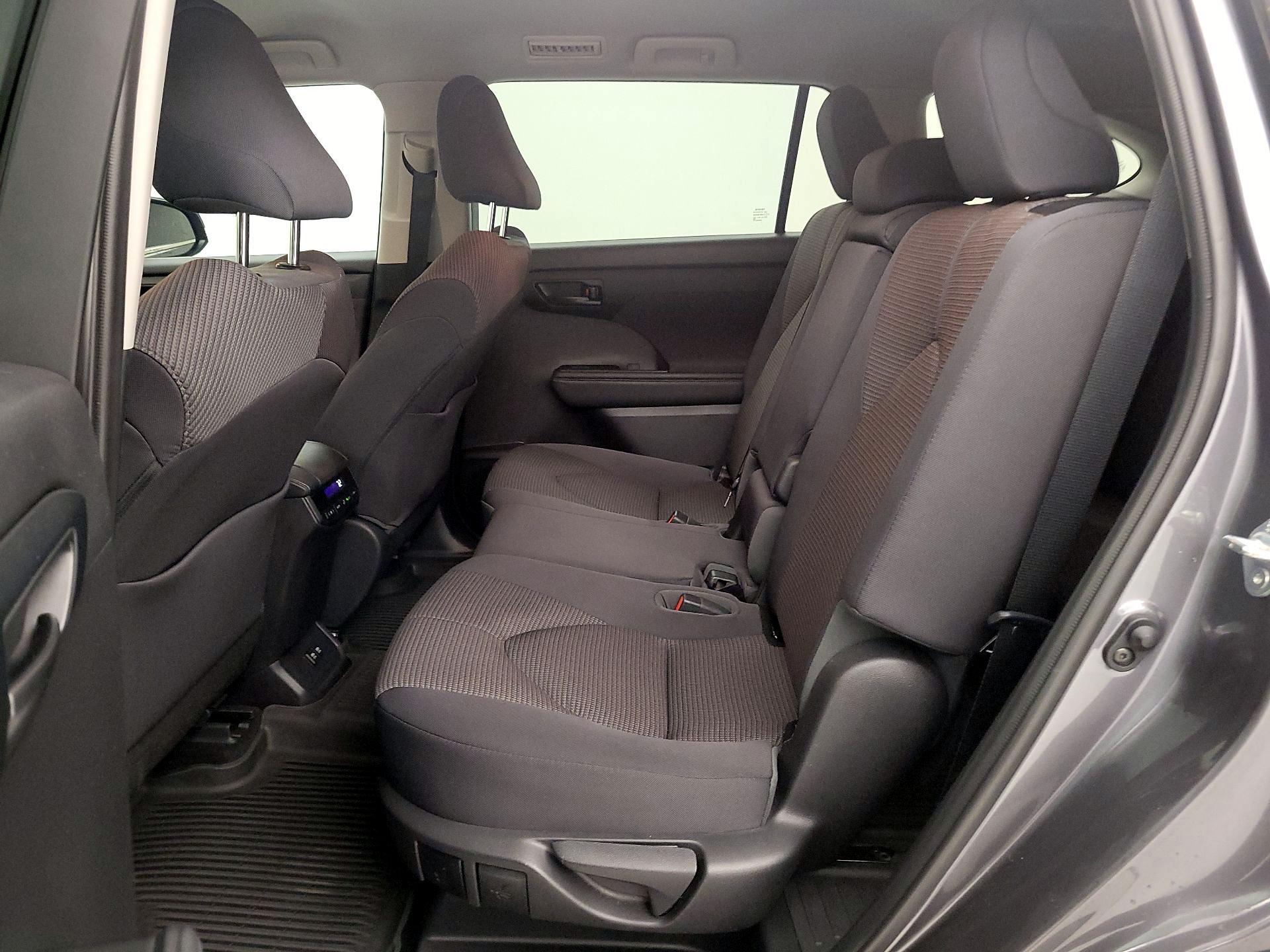 Thumbnail: 2021 Toyota Highlander - 19