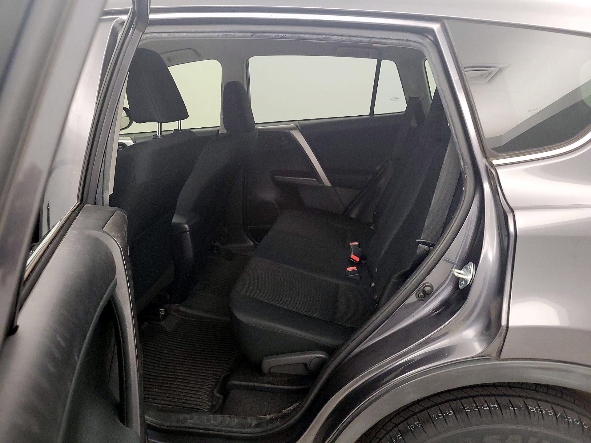 Thumbnail: 2017 Toyota RAV4 - 19