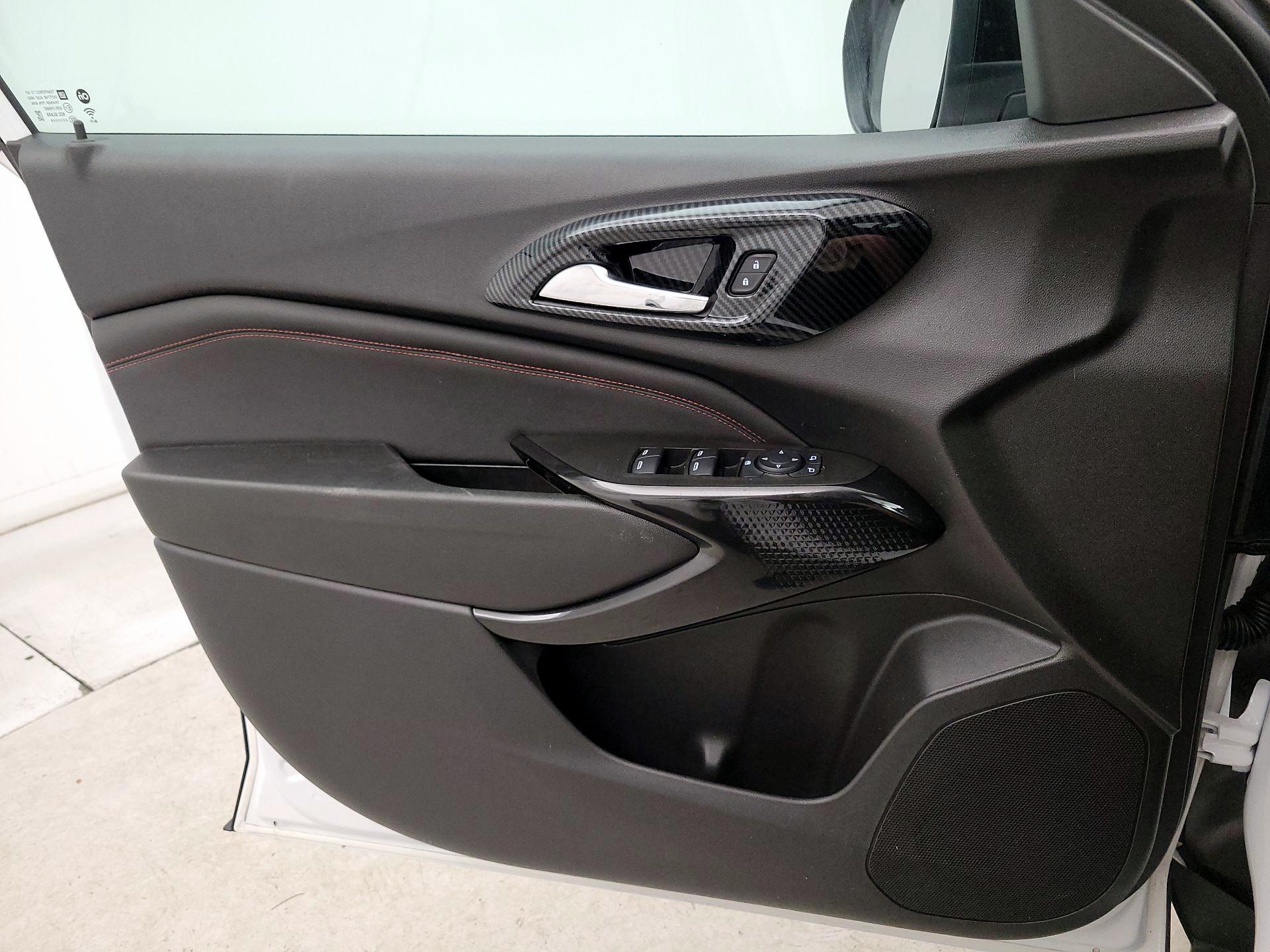 Thumbnail: 2024 Chevrolet Trax - 12