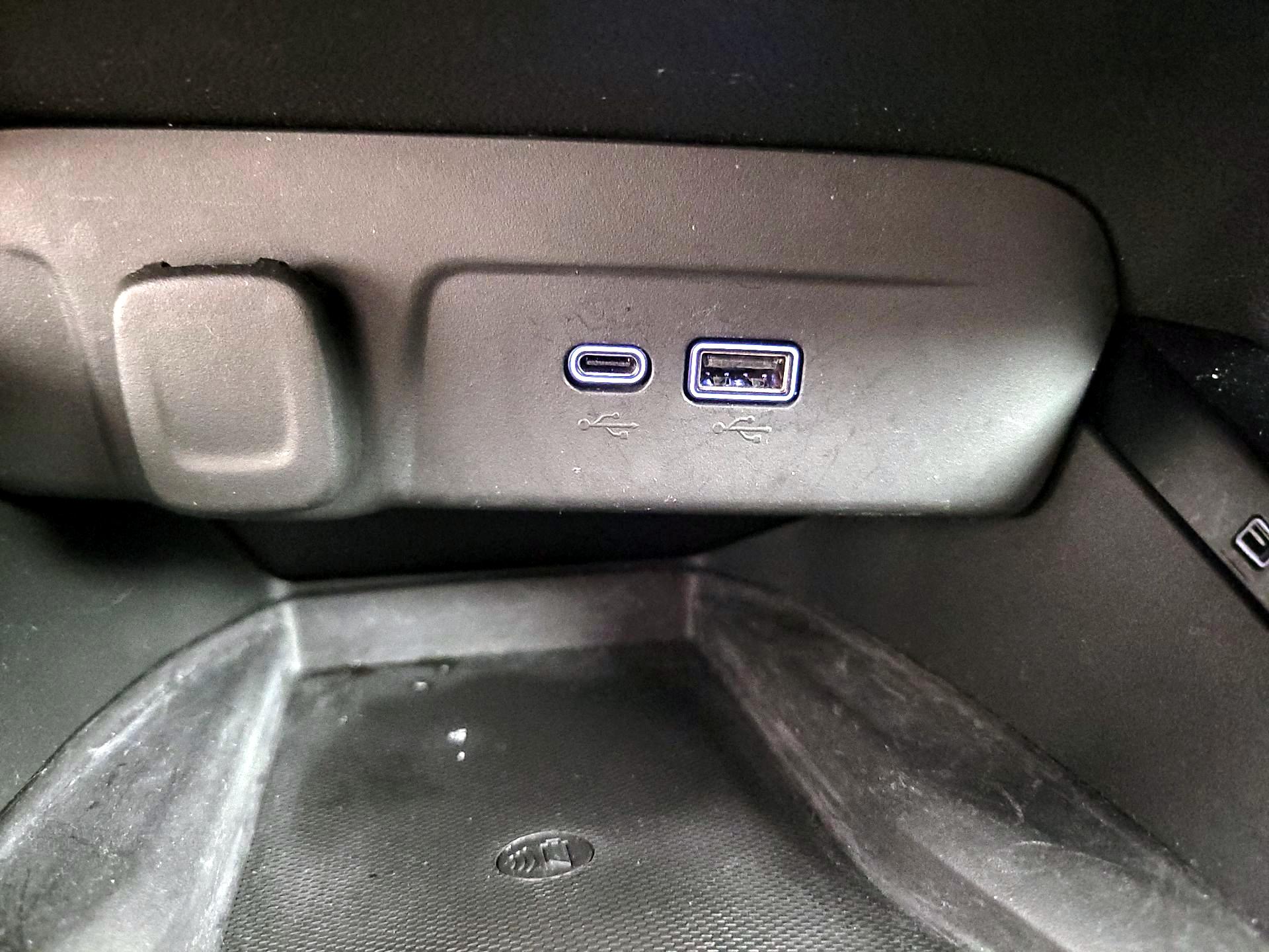 Thumbnail: 2024 Chevrolet Trax - 18