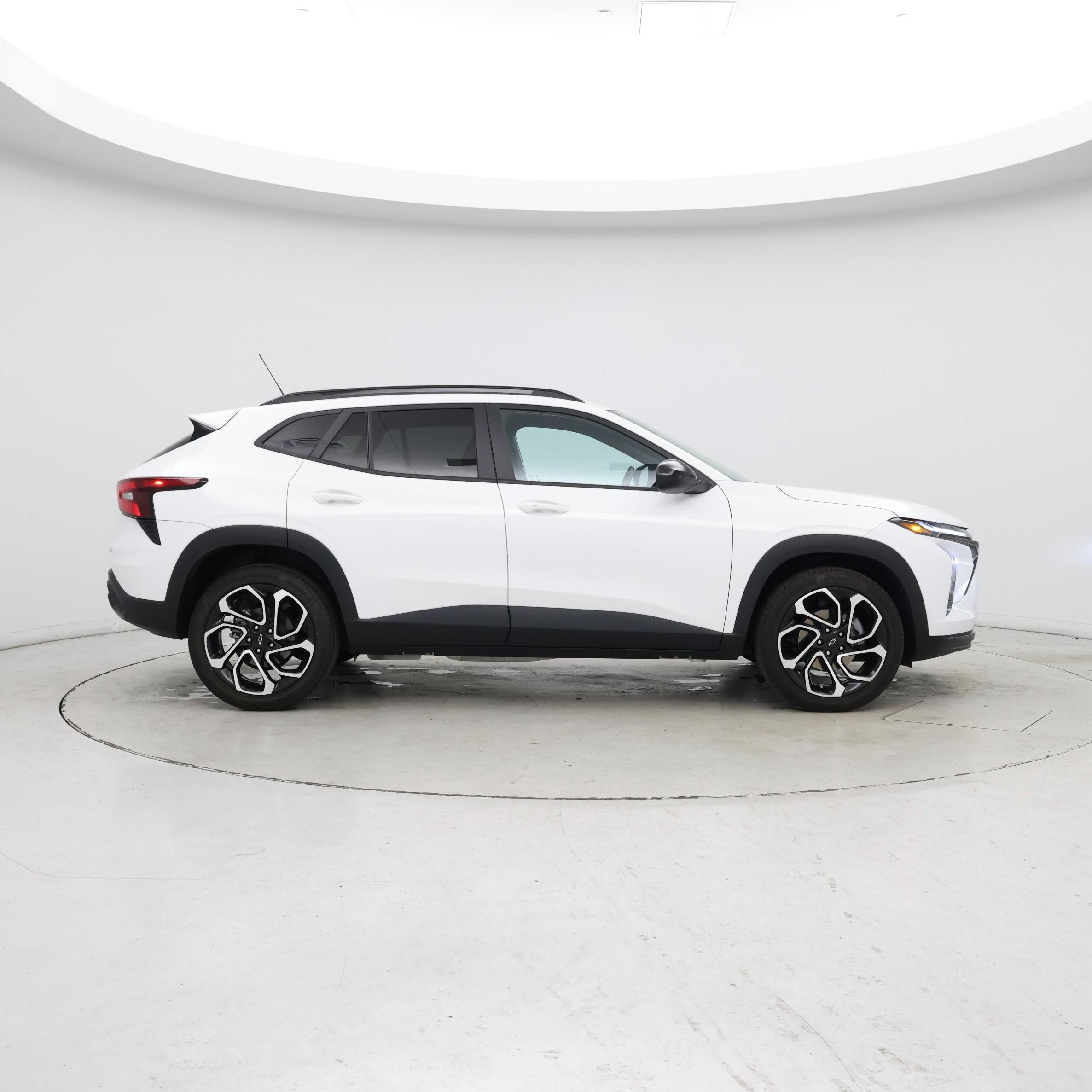 Thumbnail: 2024 Chevrolet Trax - 7