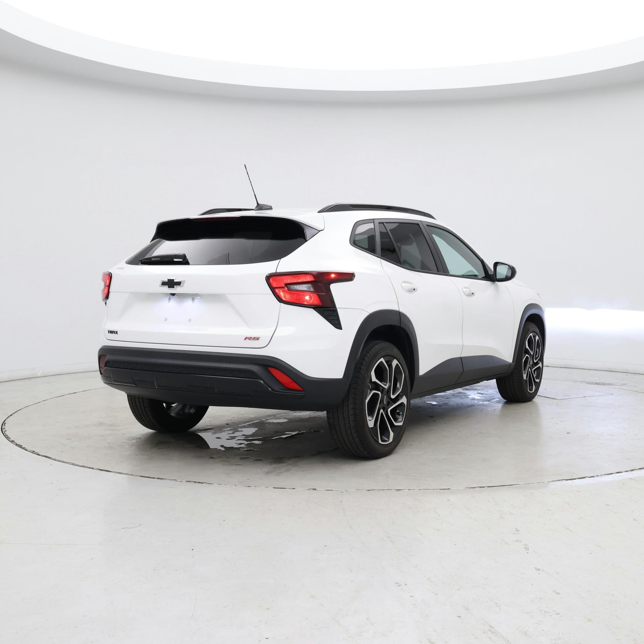 Thumbnail: 2024 Chevrolet Trax - 8