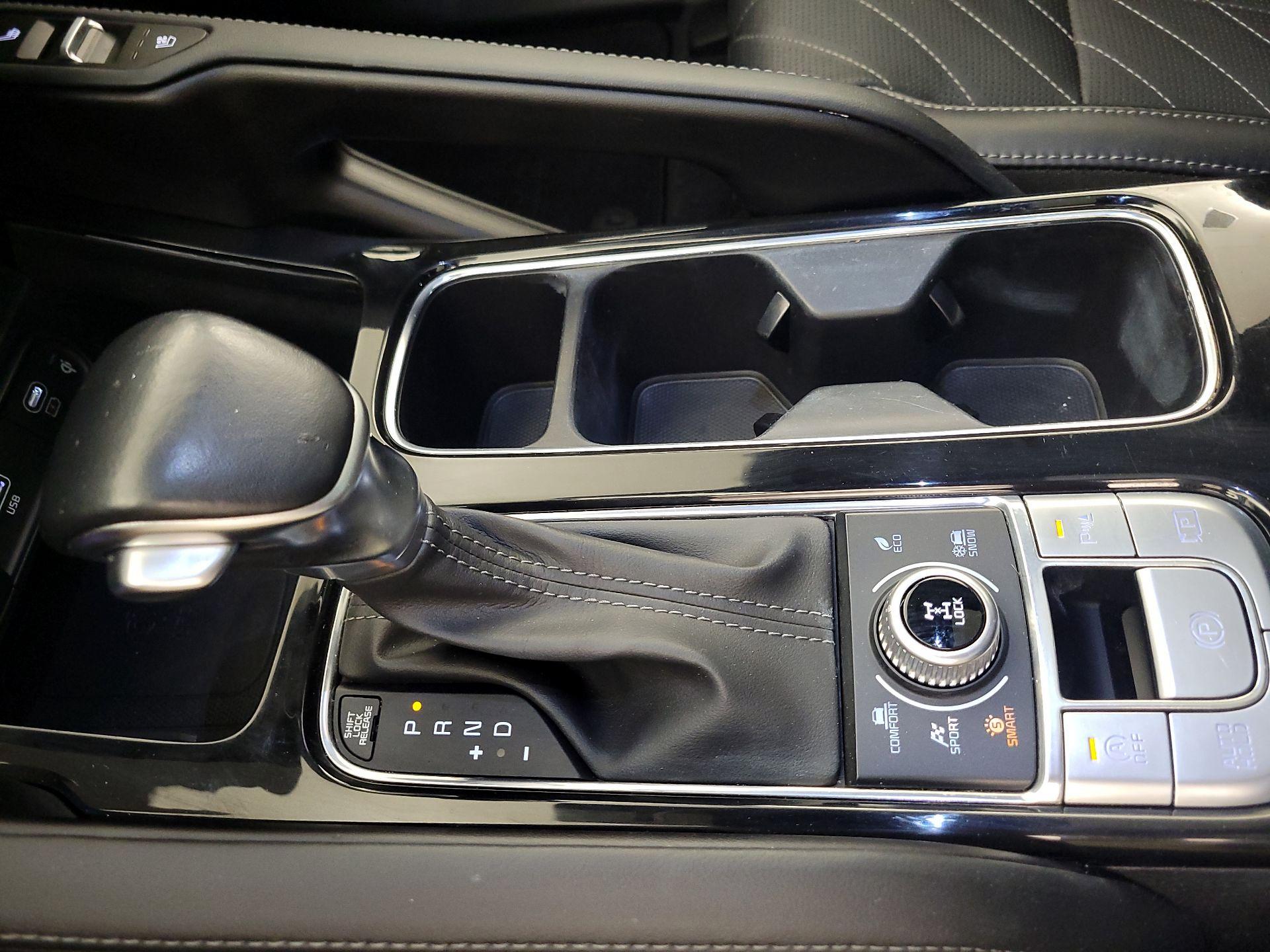 Thumbnail: 2024 Kia Telluride - 17