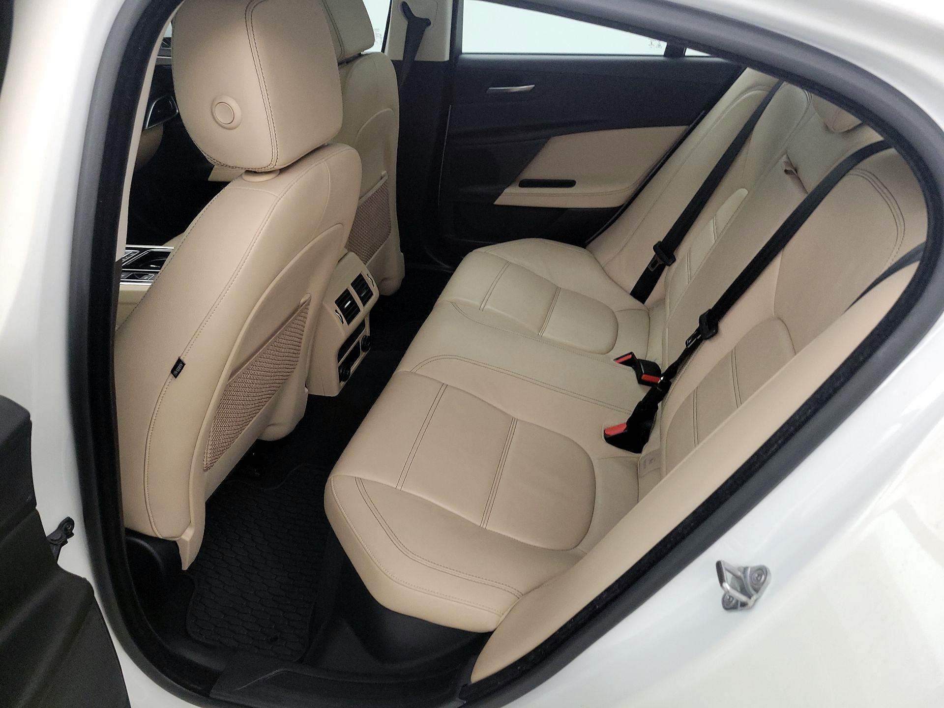 Thumbnail: 2018 Jaguar XE - 20