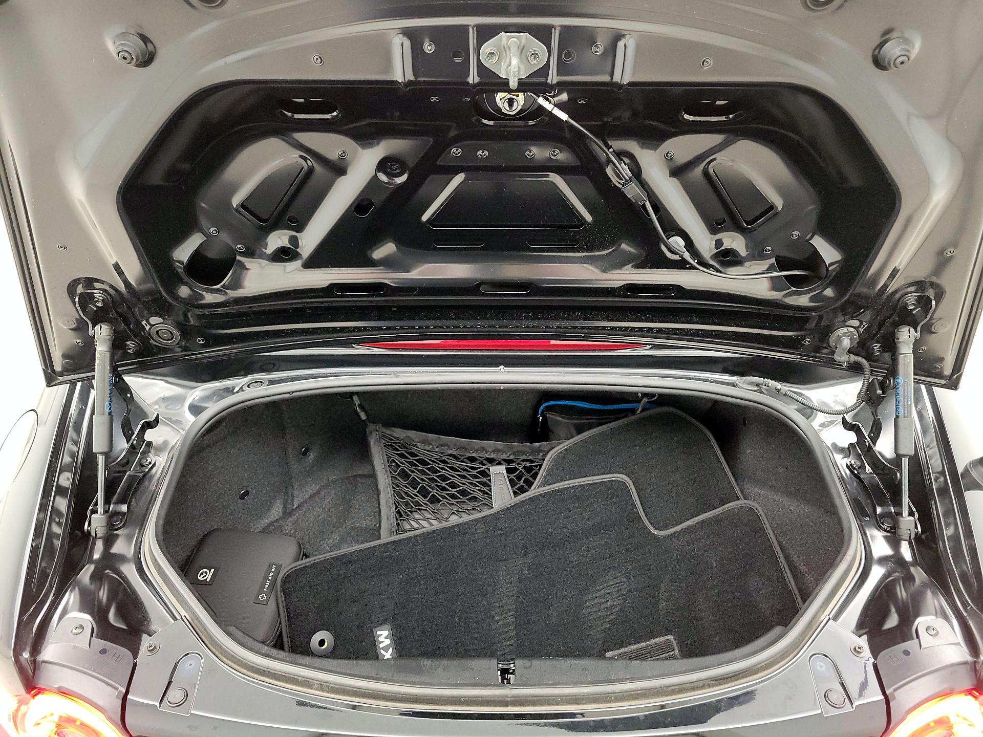 Thumbnail: 2024 Mazda MX-5 Miata - 19