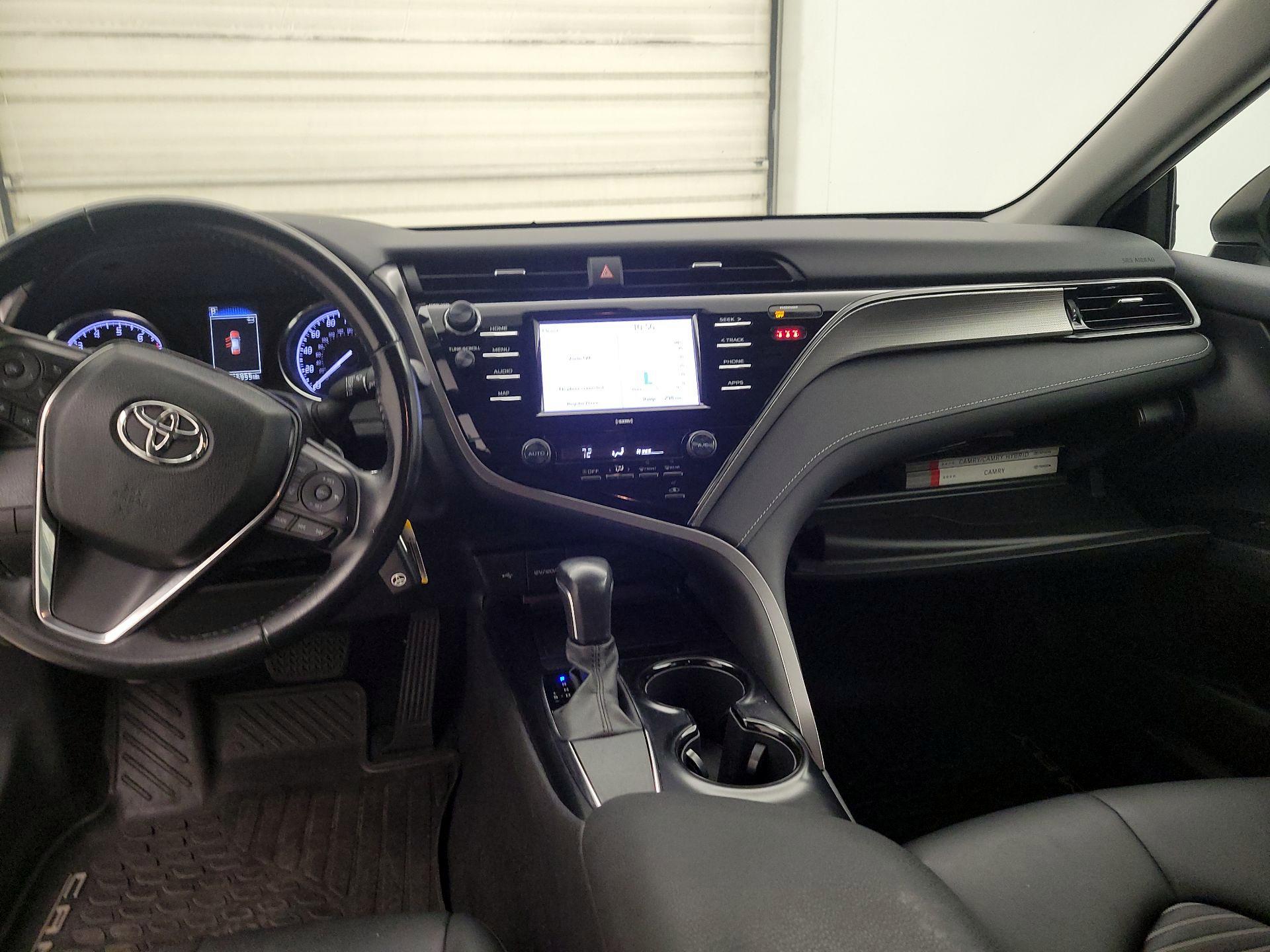 Thumbnail: 2020 Toyota Camry - 9