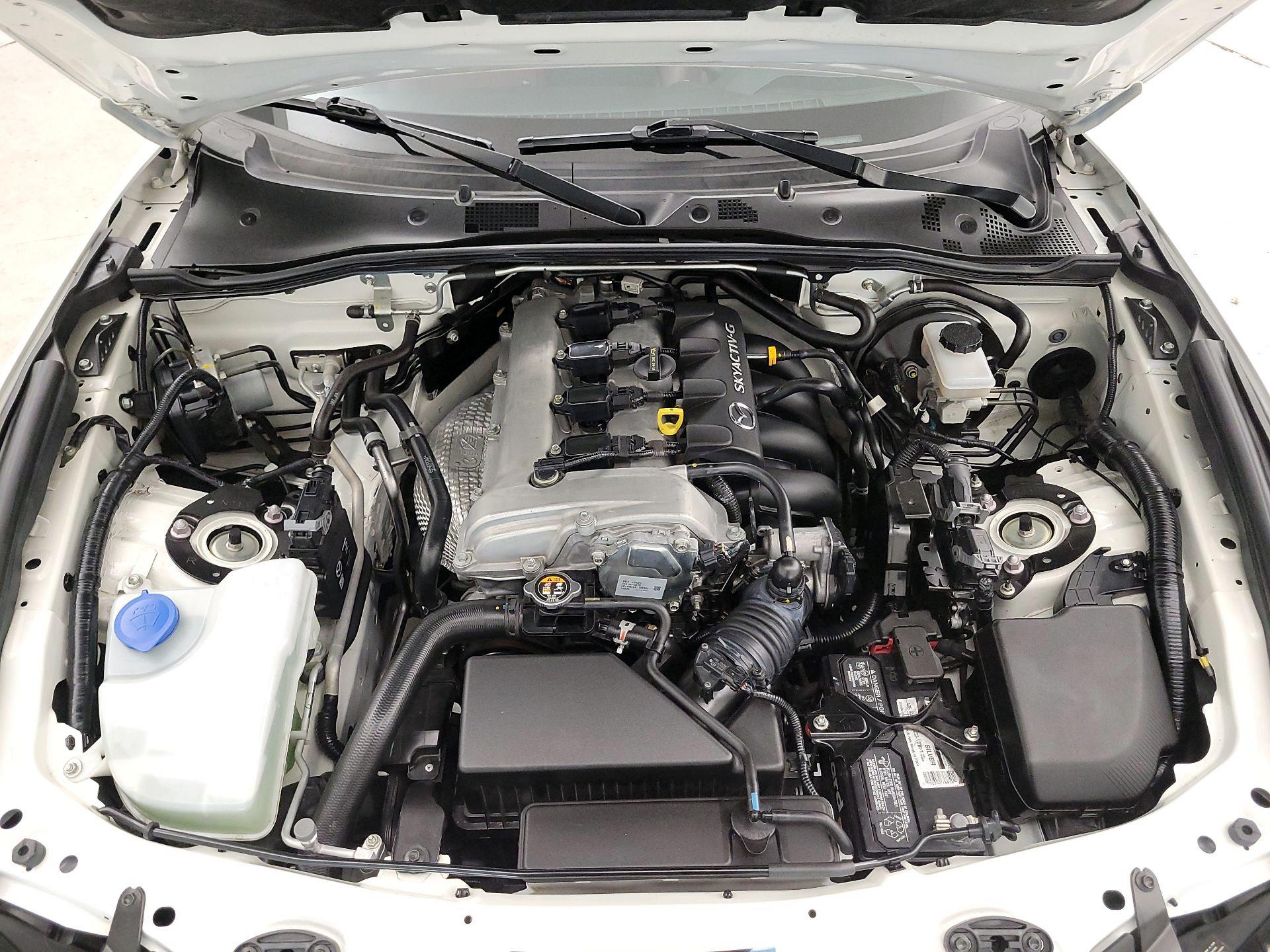 Thumbnail: 2020 Mazda MX-5 Miata - 20